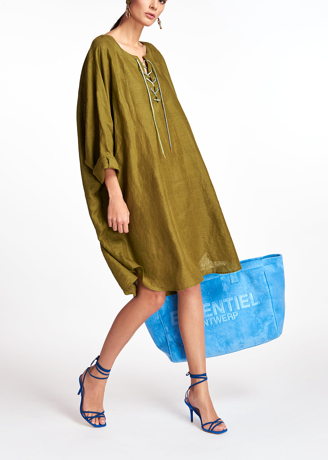 Oversized khaki green linen dress RE—SSENTIEL | Essentiel second hand