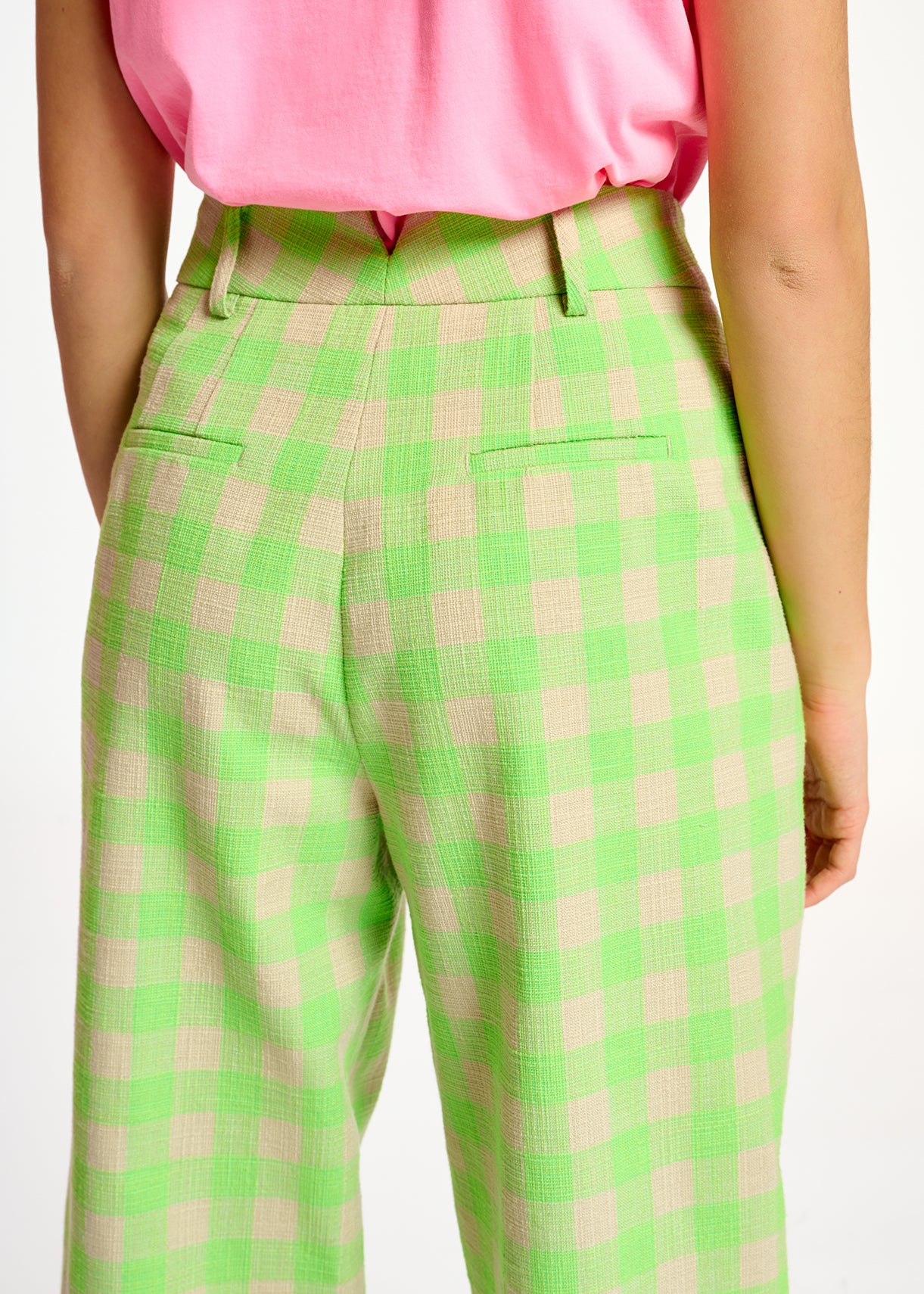 Pantalon vert fluo à  carreaux RE—SSENTIEL | Essentiel second hand