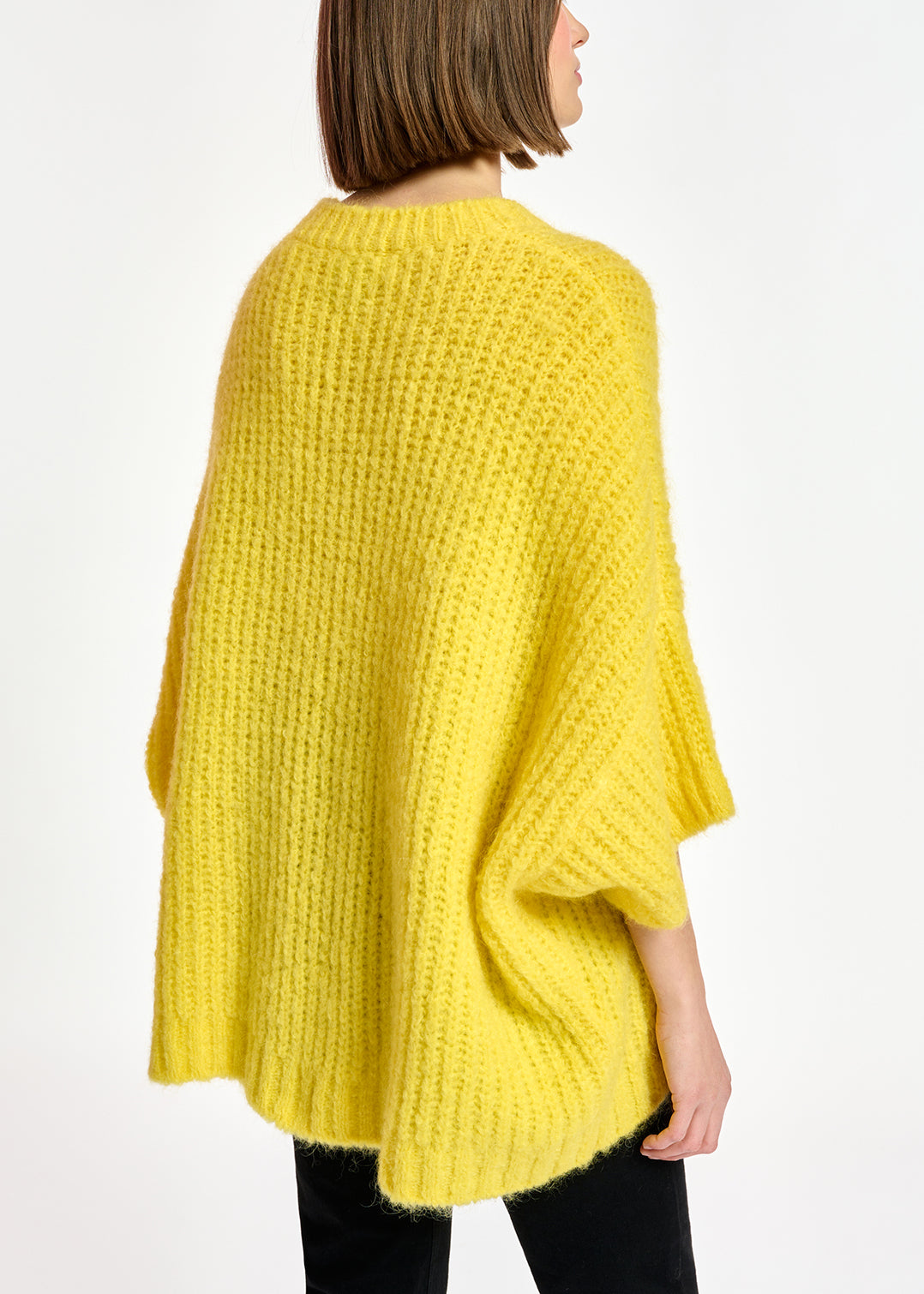 Pull boxy jaune RE—SSENTIEL | Essentiel second hand