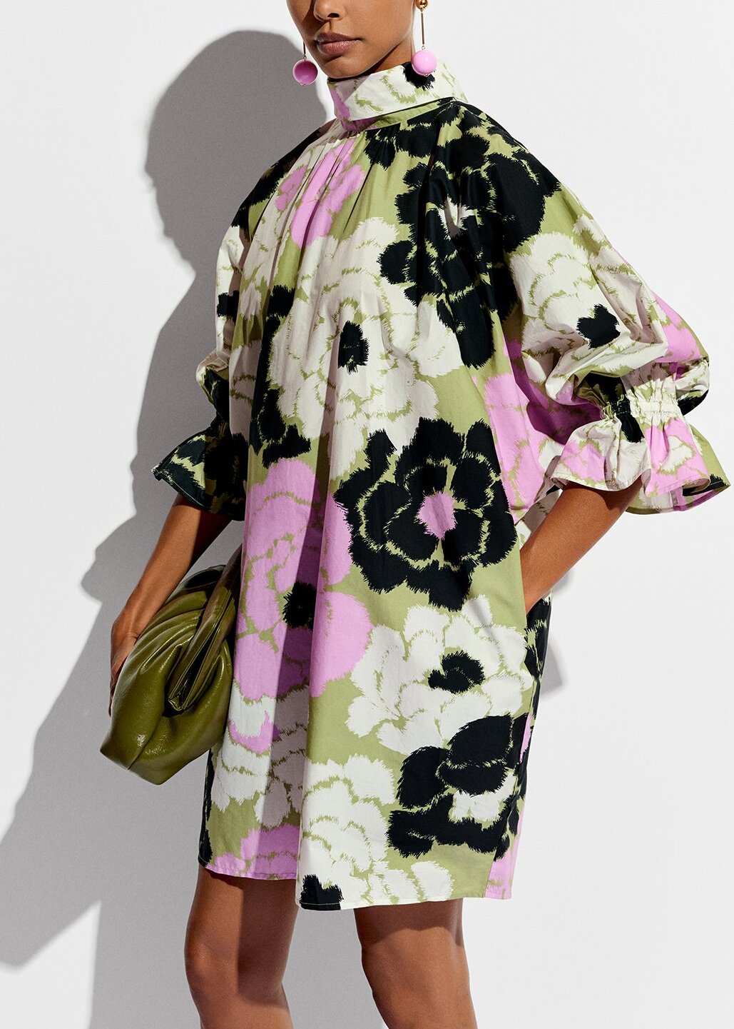 Khaki, lilac and off-white mini dress with stand-up collar RE—SSENTIEL | Essentiel second hand