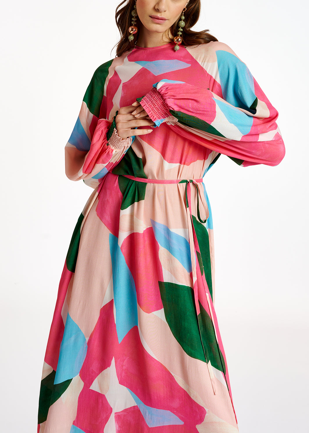 Maxi robe à imprimé graphique rose clair, rose et bleu RE—SSENTIEL | Essentiel second hand