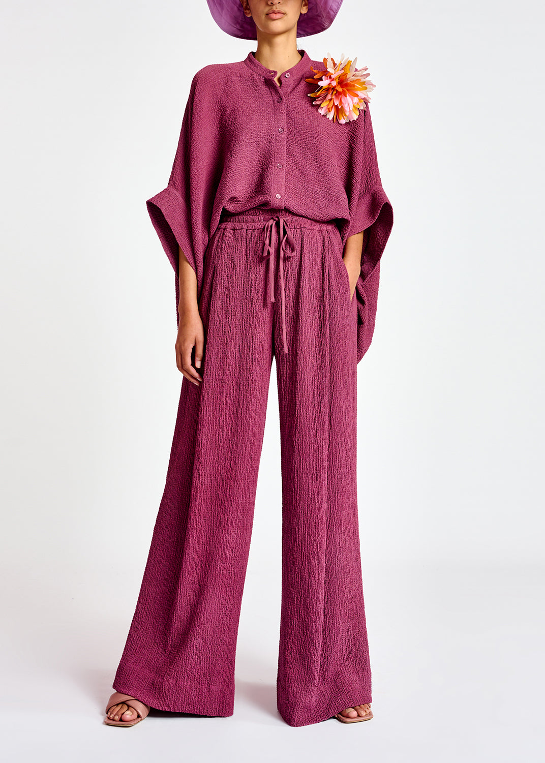 Purple wide-leg seersucker pants RE—SSENTIEL | Essentiel second hand