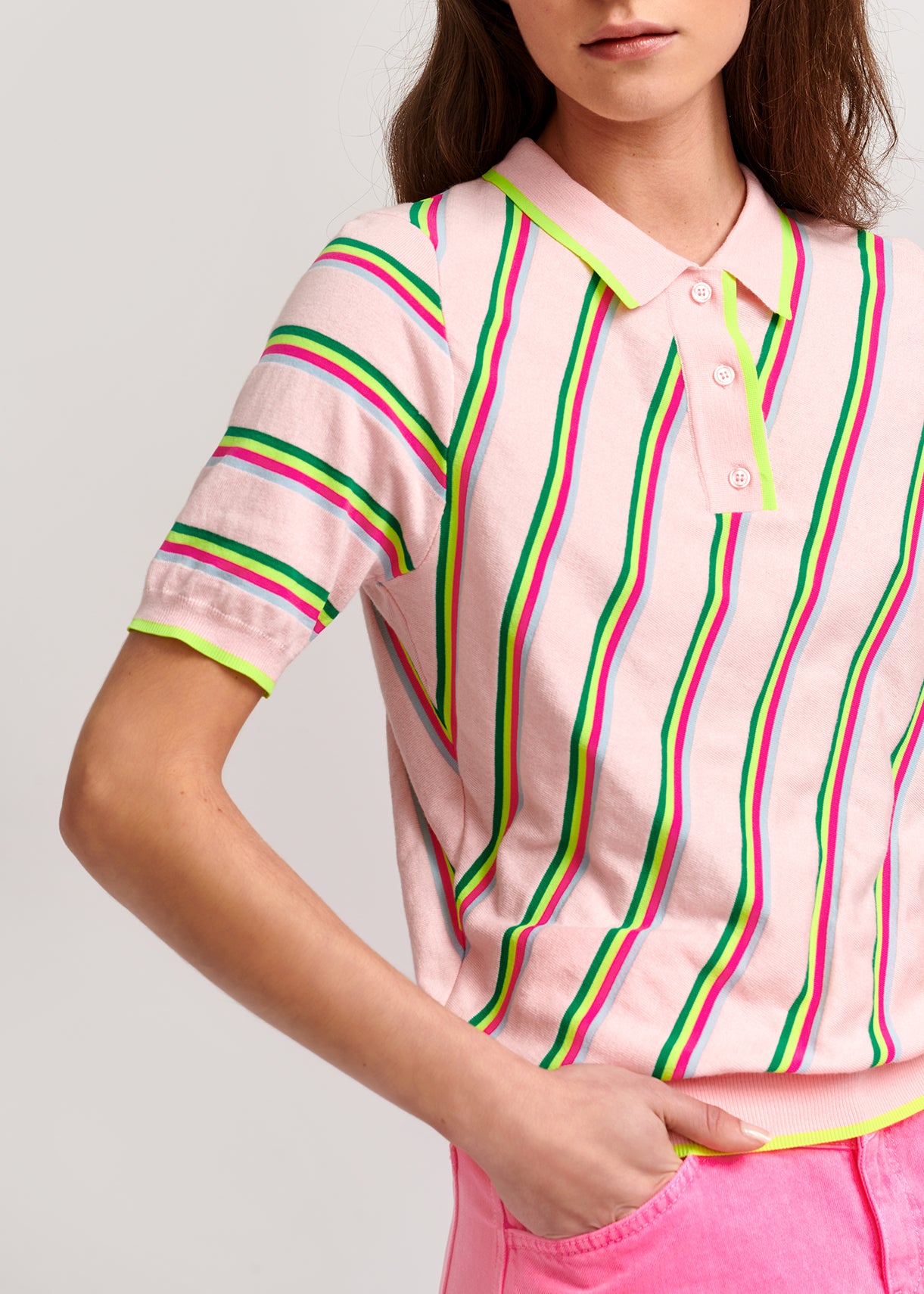 Light pink polo shirt with neon stripes RE—SSENTIEL | Essentiel second hand