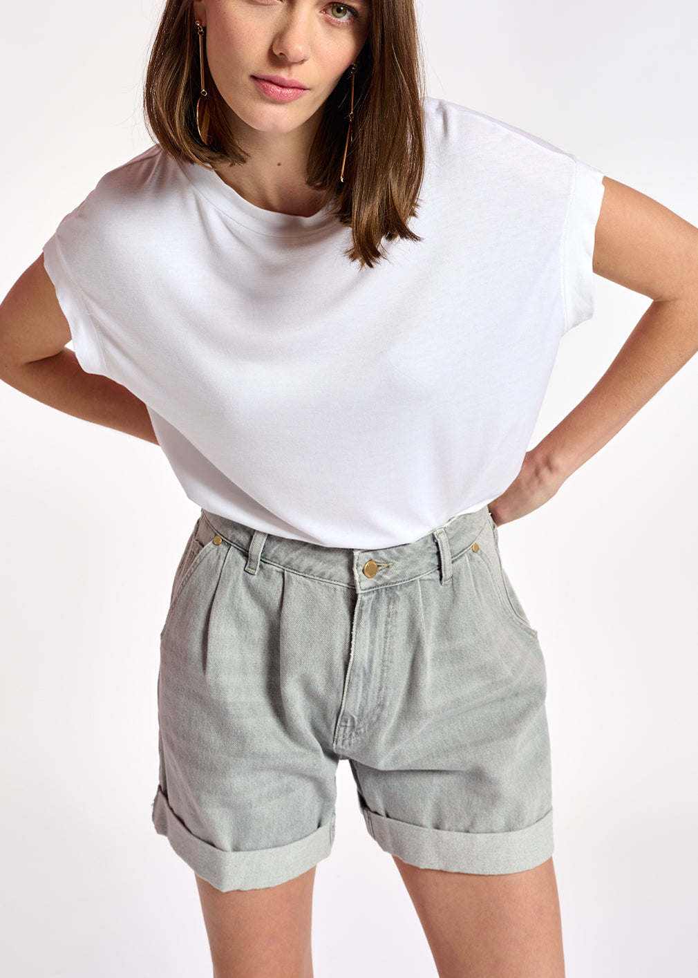 Off-white loose-fit t-shirt RE—SSENTIEL | Essentiel second hand