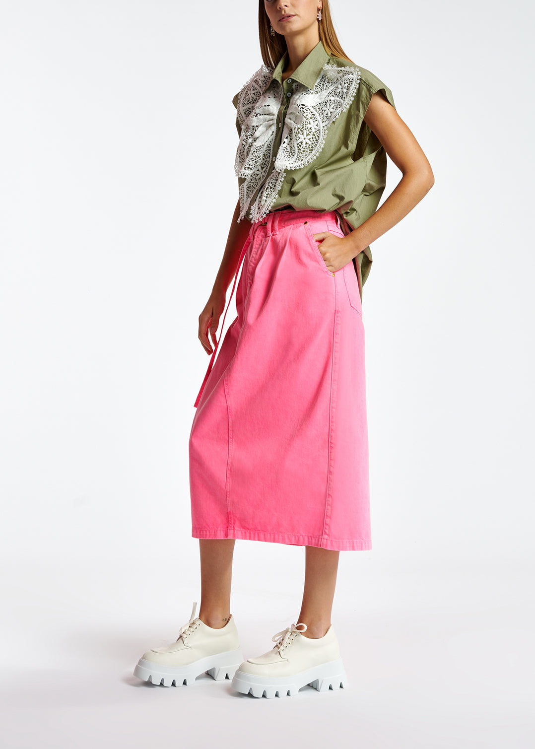 Khaki cotton sleeveless shirt with lace embroidered trimmings RE—SSENTIEL | Essentiel second hand