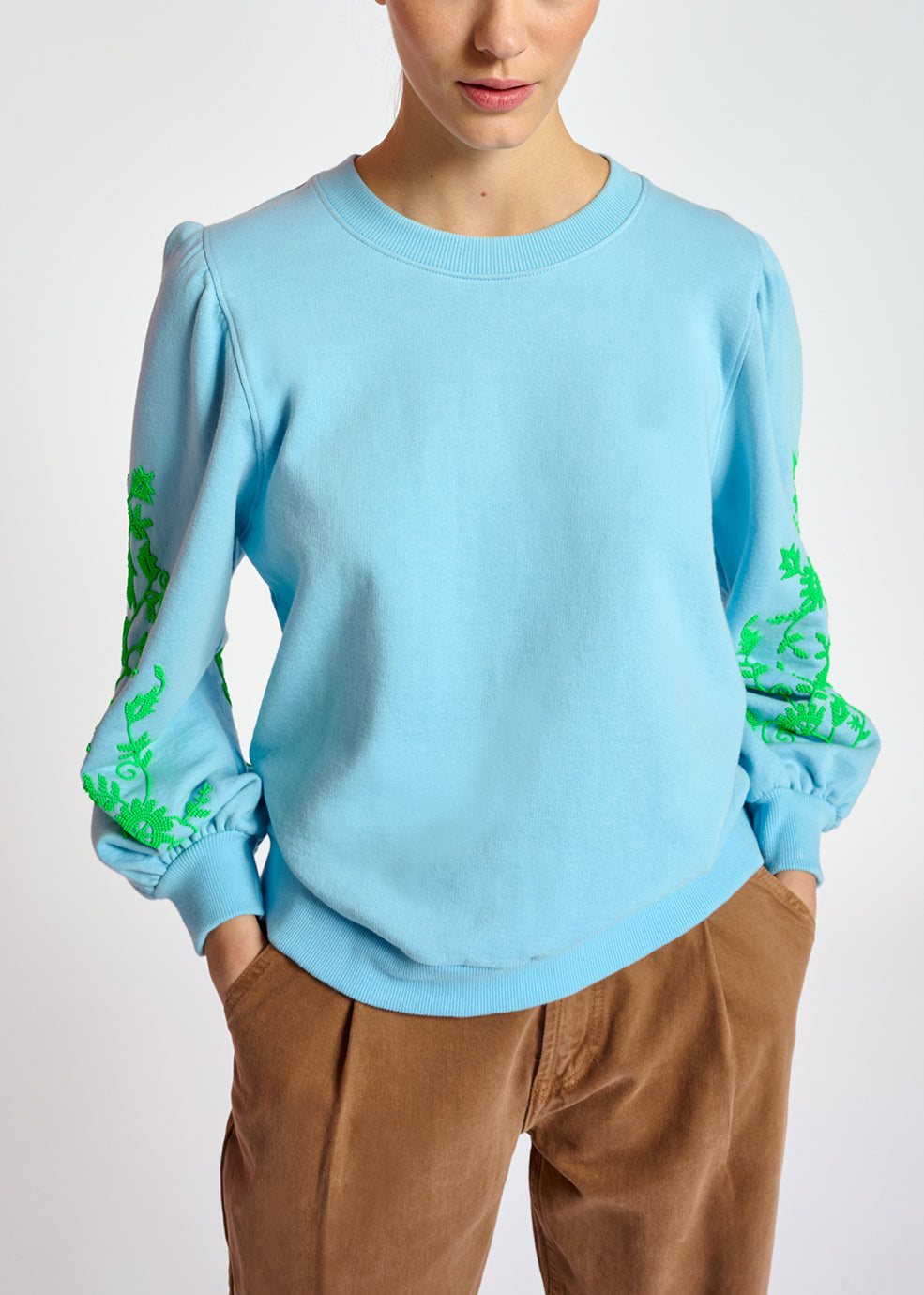 Blue sweatshirt with green floral beaded embroideries RE—SSENTIEL | Essentiel second hand