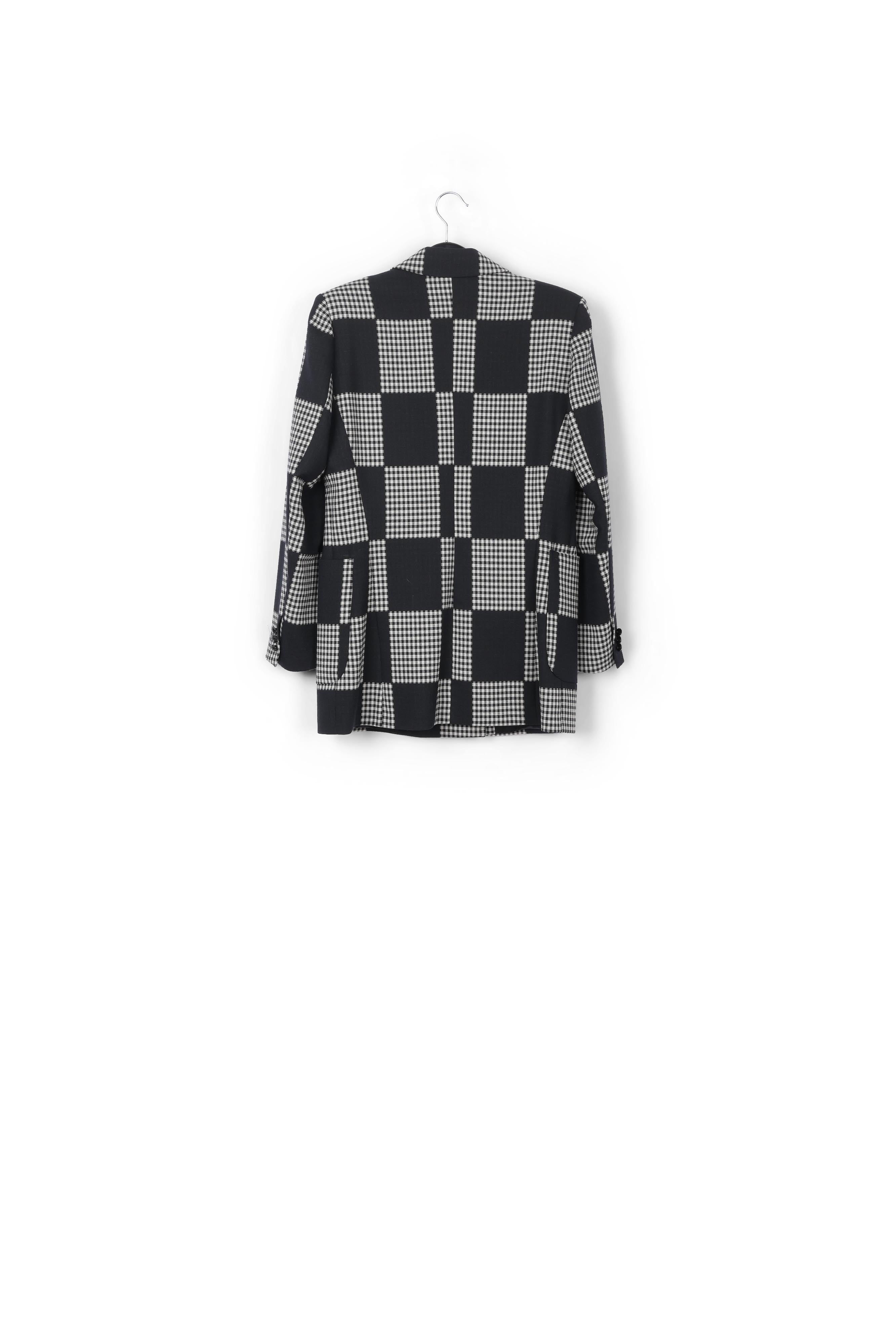 Veste noire et blanc cassé à double boutonnage RE—SSENTIEL | Essentiel second hand