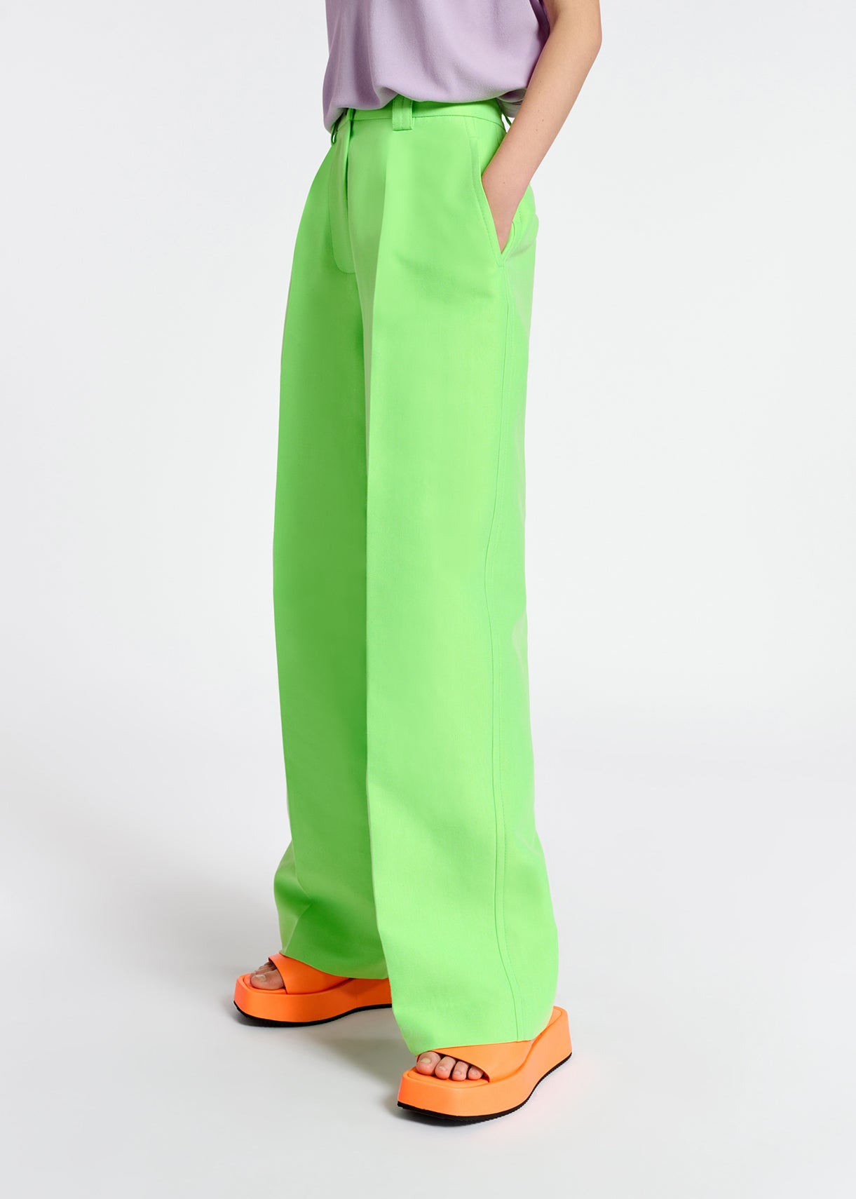 Neon green straight-leg pants RE—SSENTIEL | Essentiel second hand