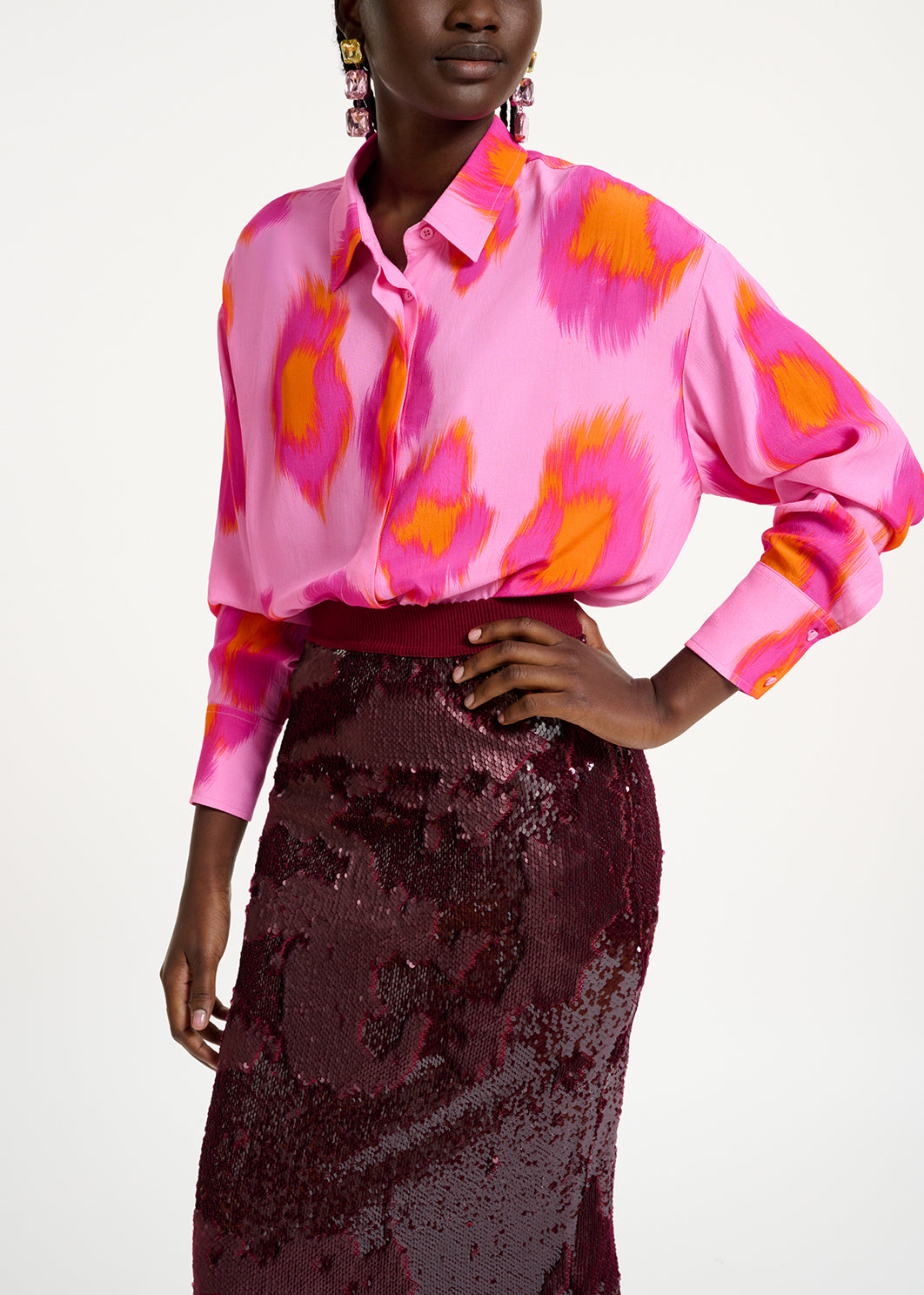 Pink oversized shirt with leopard print RE—SSENTIEL | Essentiel second hand