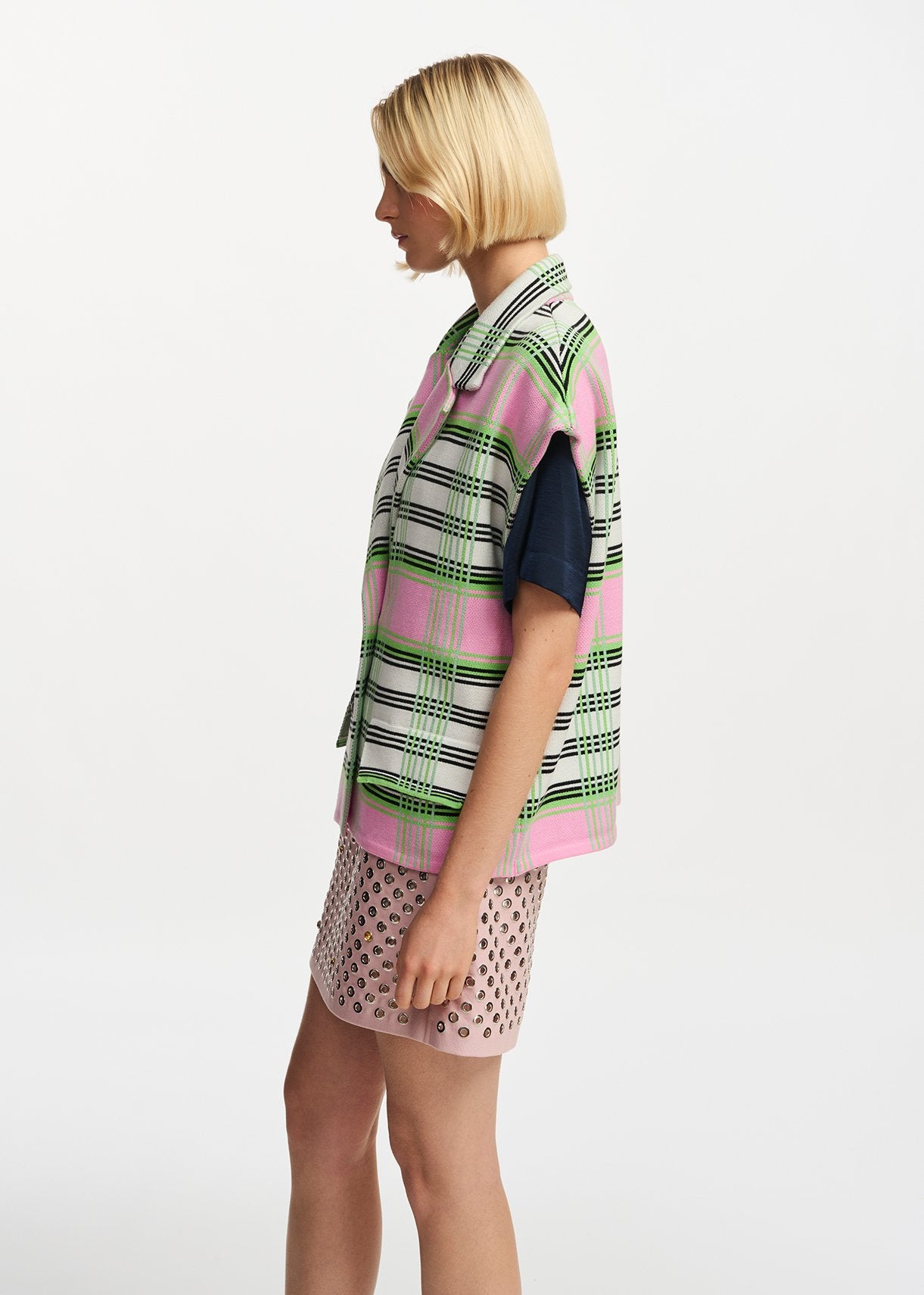 Off-white, pink and green checked sleeveless cardigan RE—SSENTIEL | Essentiel second hand