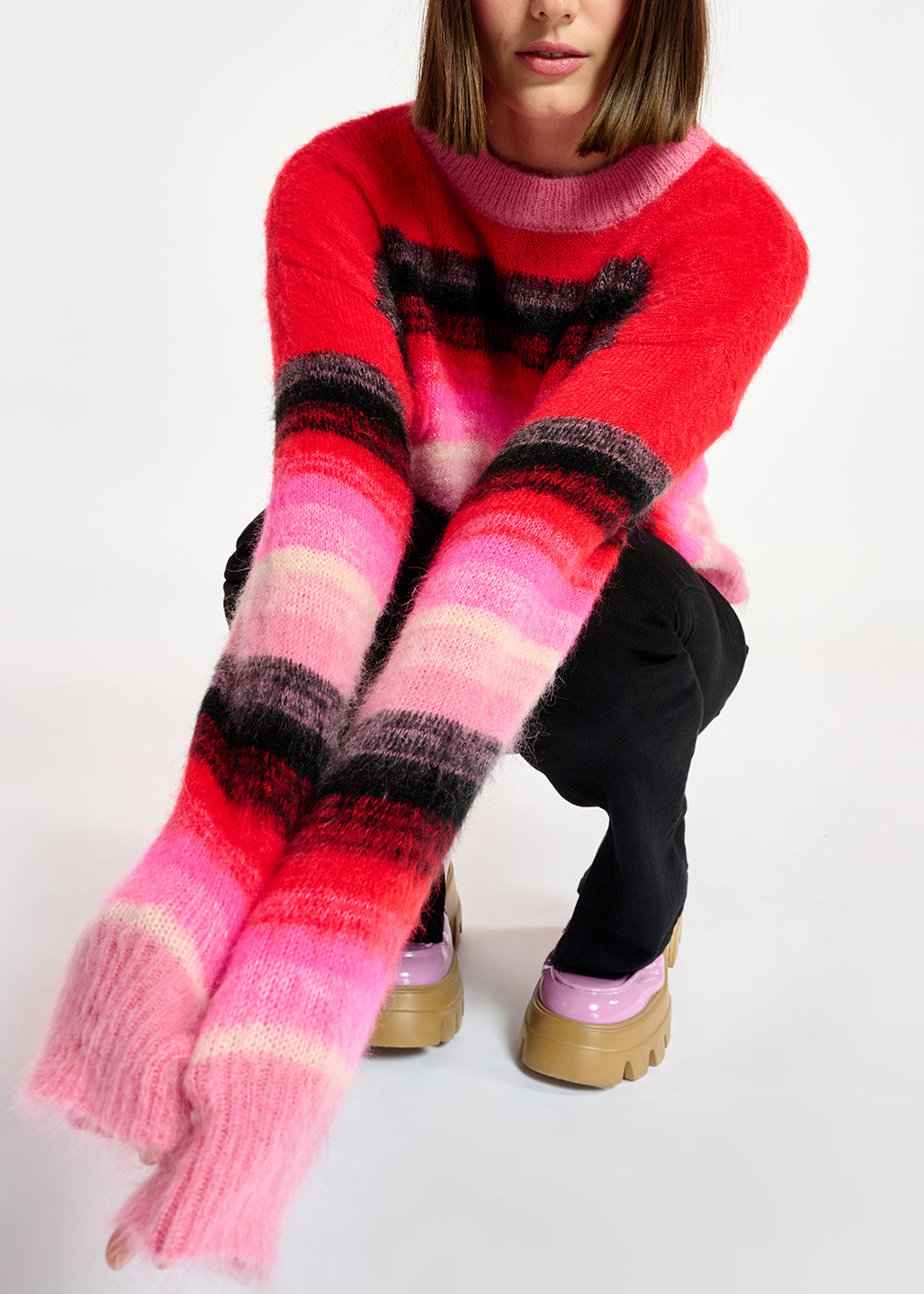 Pull à rayures rouges, rose et noires RE—SSENTIEL | Essentiel second hand