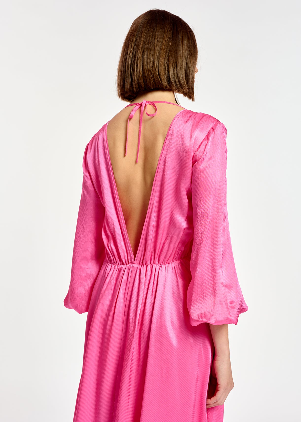 Neon pink long-sleeved v-neck maxi dress RE—SSENTIEL | Essentiel second hand