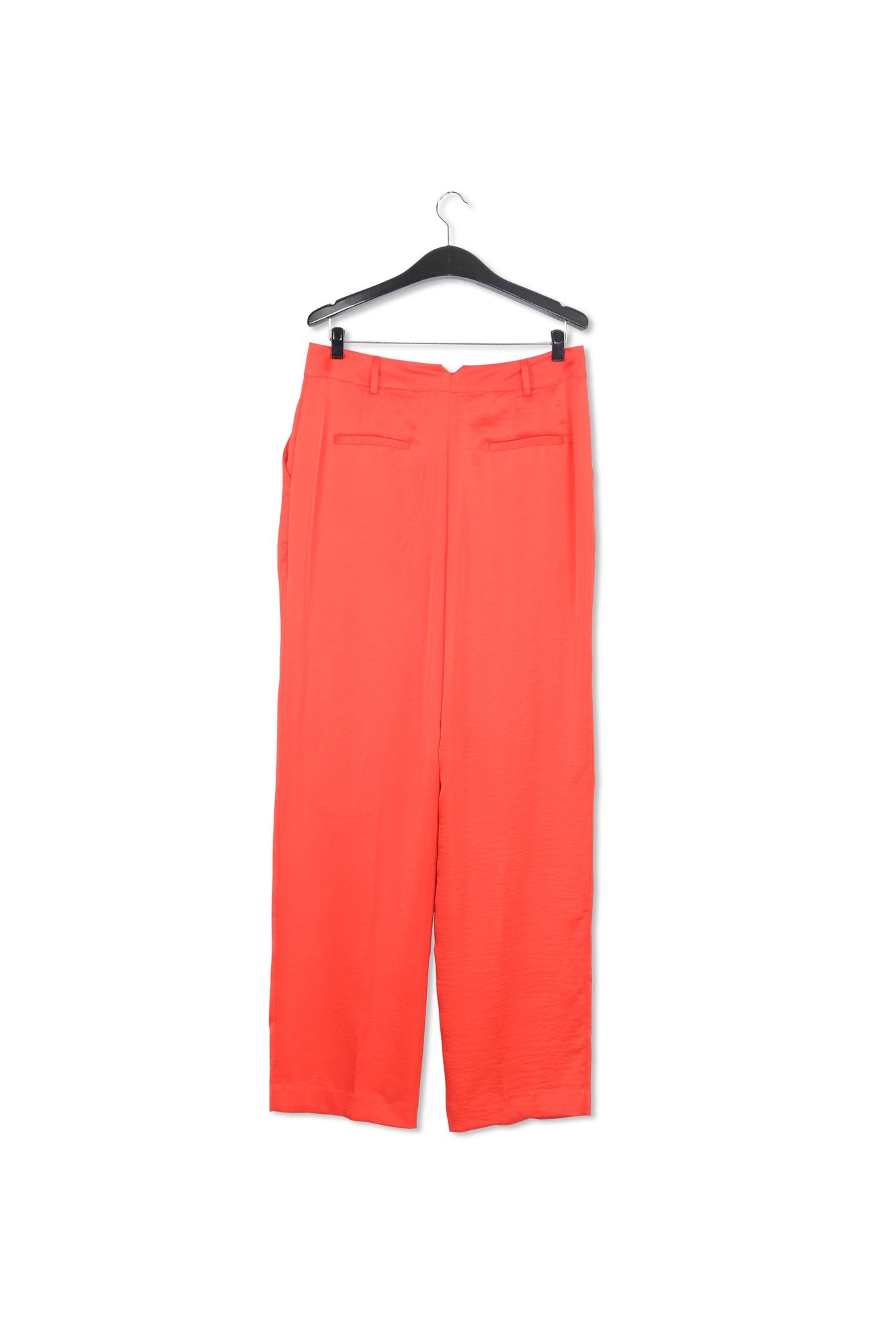 Red tapered-leg satin pants RE—SSENTIEL | Essentiel second hand