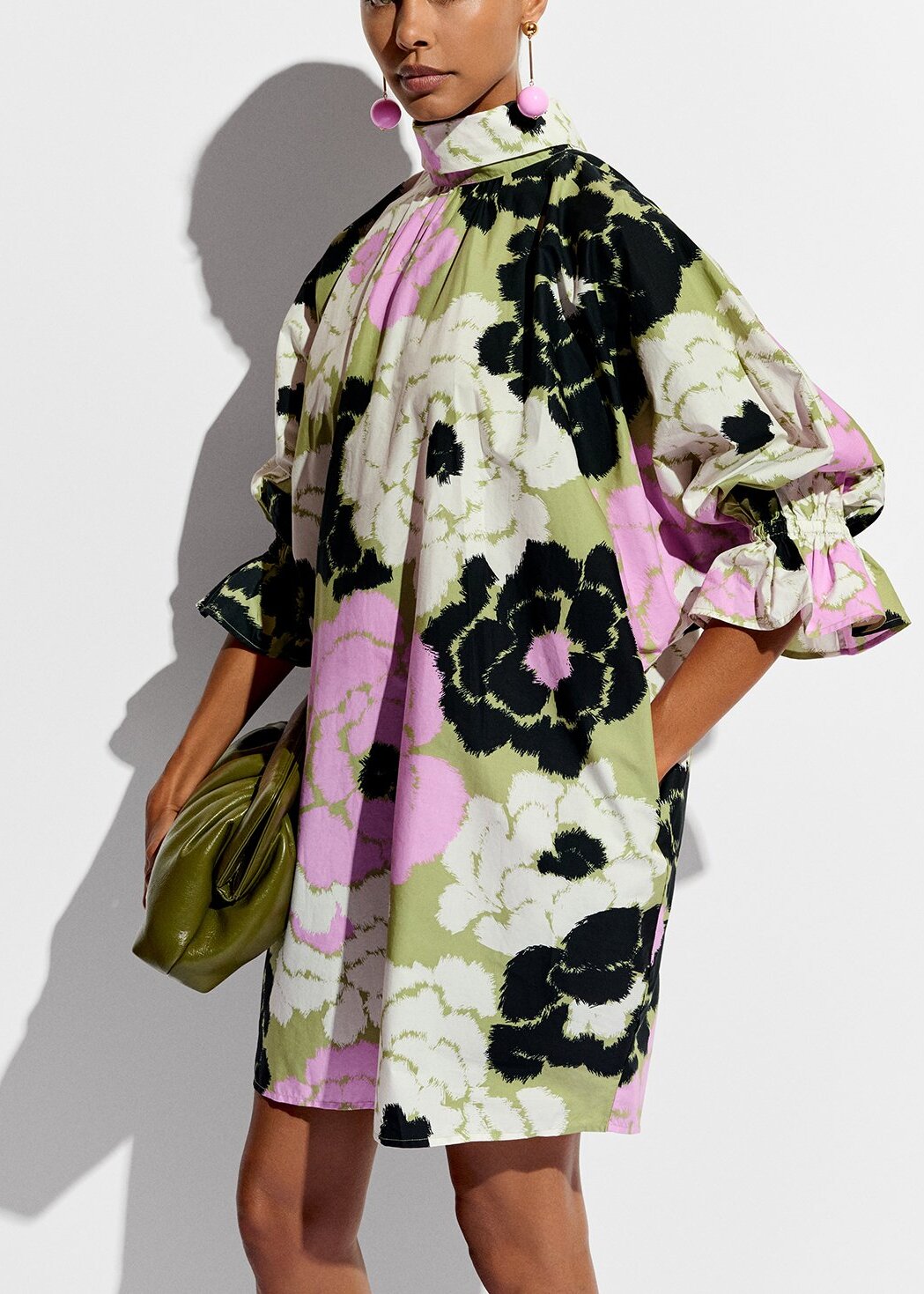 Mini-robe kaki, lilas et blanc cassé à col montant RE—SSENTIEL | Essentiel second hand