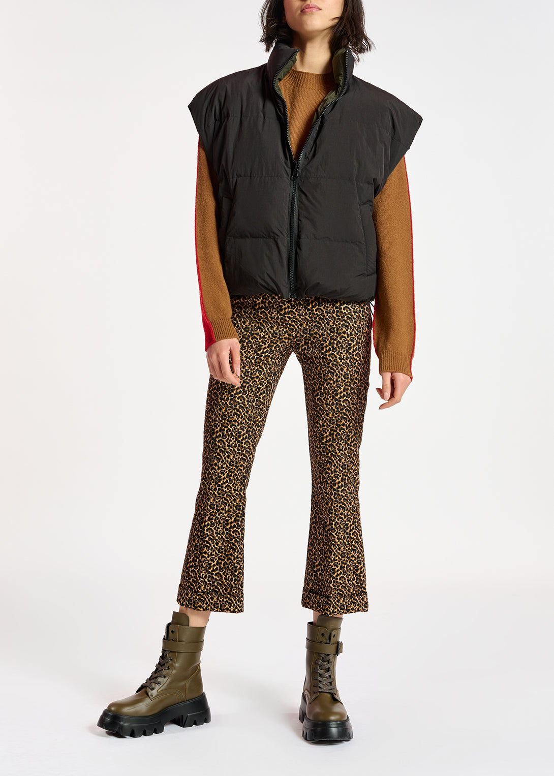 Black and khaki reversible puffer vest RE—SSENTIEL | Essentiel second hand