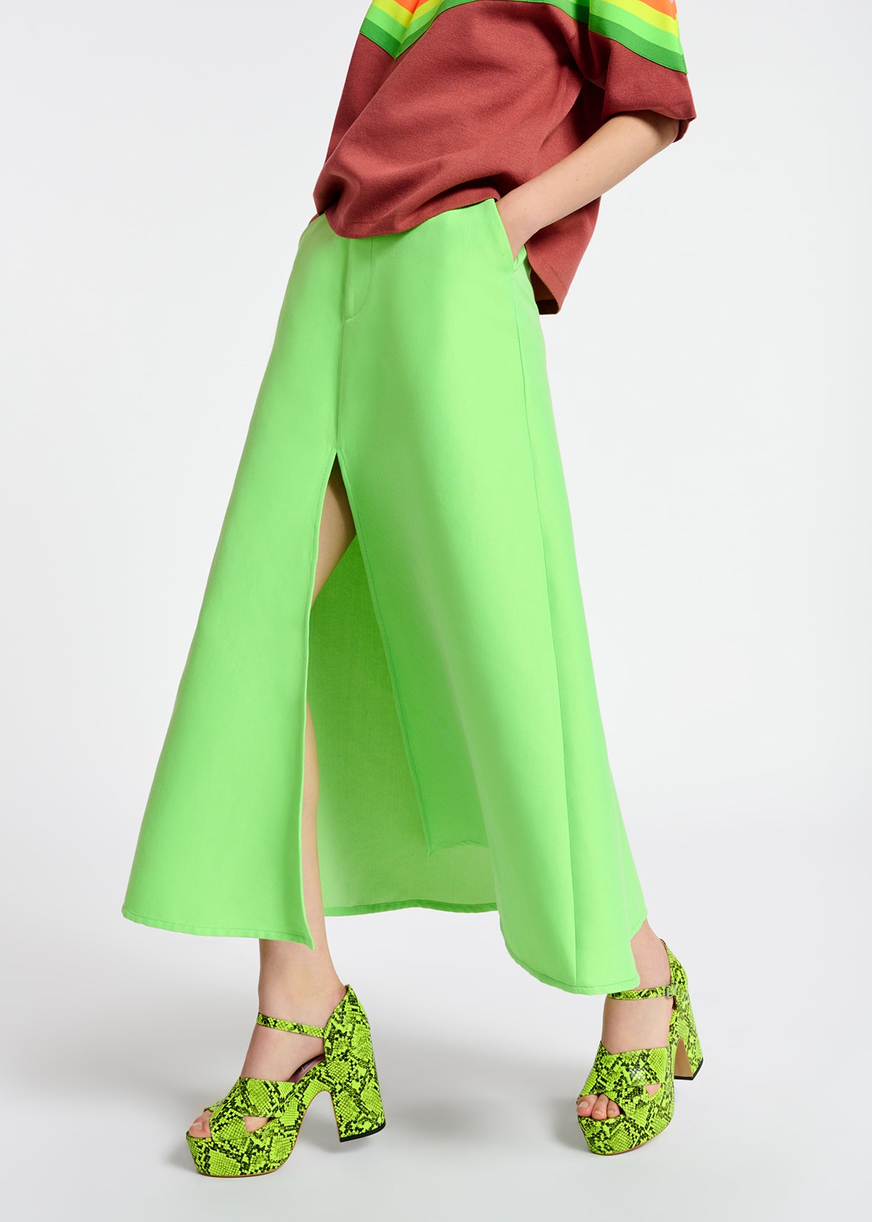 Neon green wide A-line maxi skirt RE—SSENTIEL | Essentiel second hand