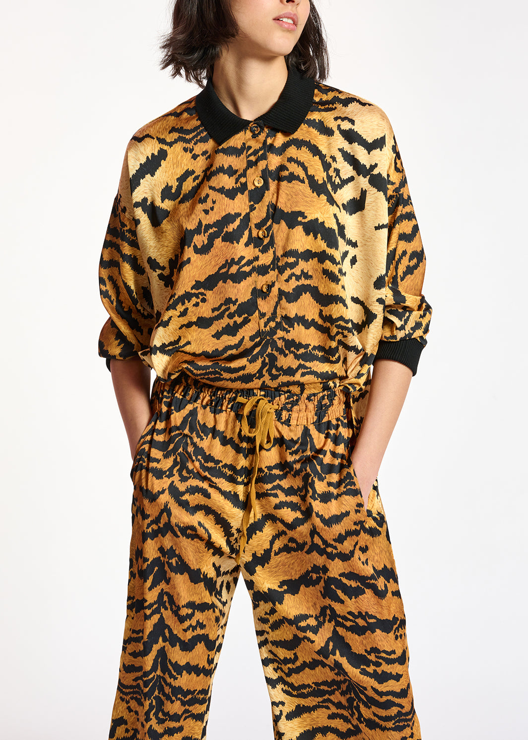 Brown oversized top with tiger print RE—SSENTIEL | Essentiel second hand