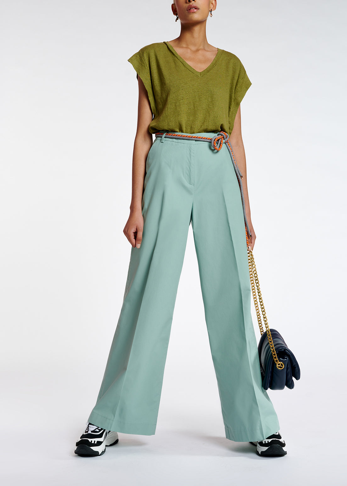 Khaki green linen V-neck T-shirt RE—SSENTIEL | Essentiel second hand