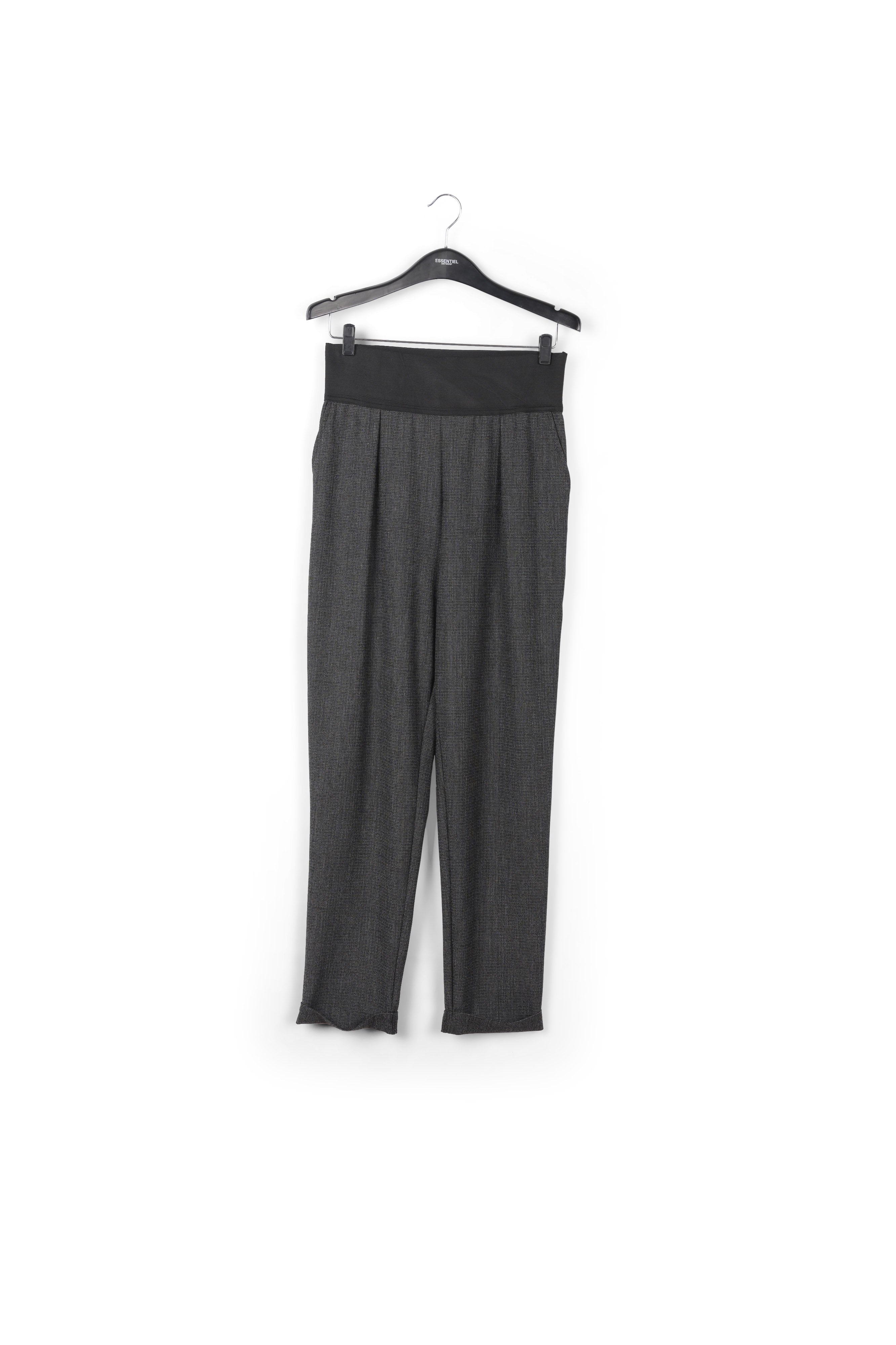 High-waisted black and white tapered pants RE—SSENTIEL | Essentiel second hand