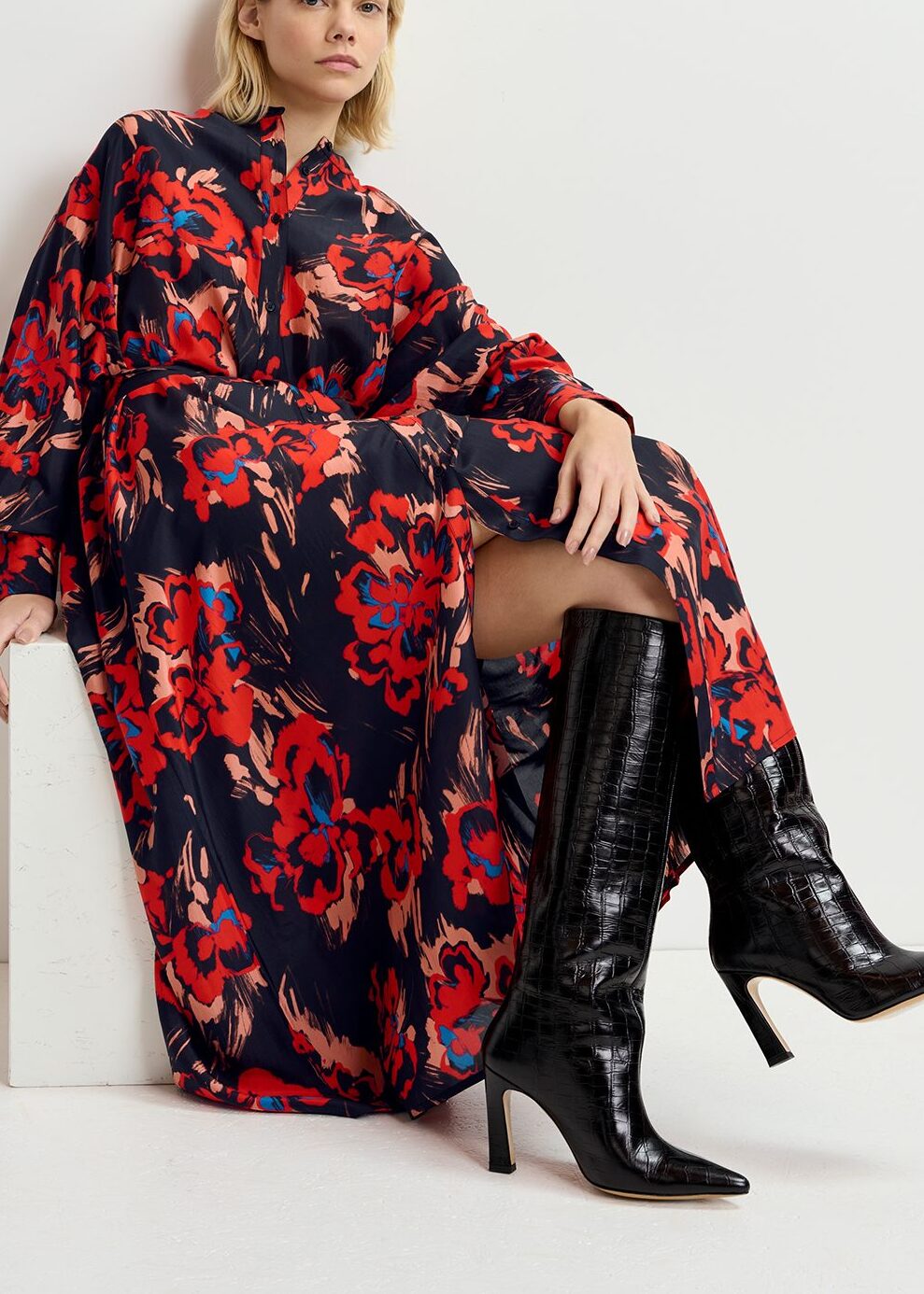 Black maxi-length silk dress with floral print RE—SSENTIEL | Essentiel second hand