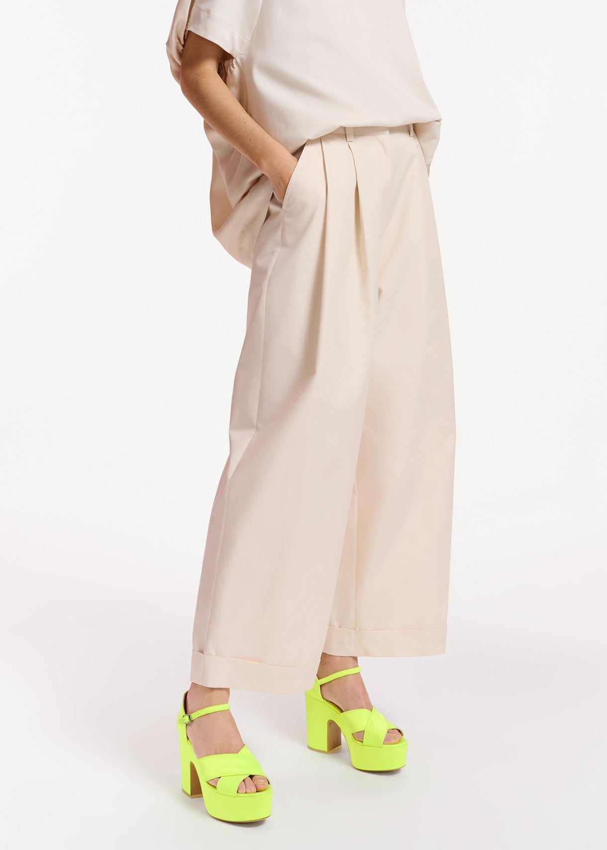 Off-white wide-leg pants RE—SSENTIEL | Essentiel second hand