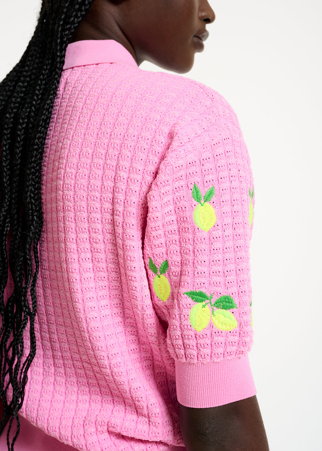 Pink knitted polo top with lemon embroideries RE—SSENTIEL | Essentiel second hand