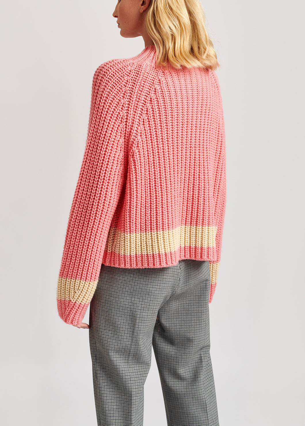 Pull rose côtelé en mélange de laine RE—SSENTIEL | Essentiel second hand