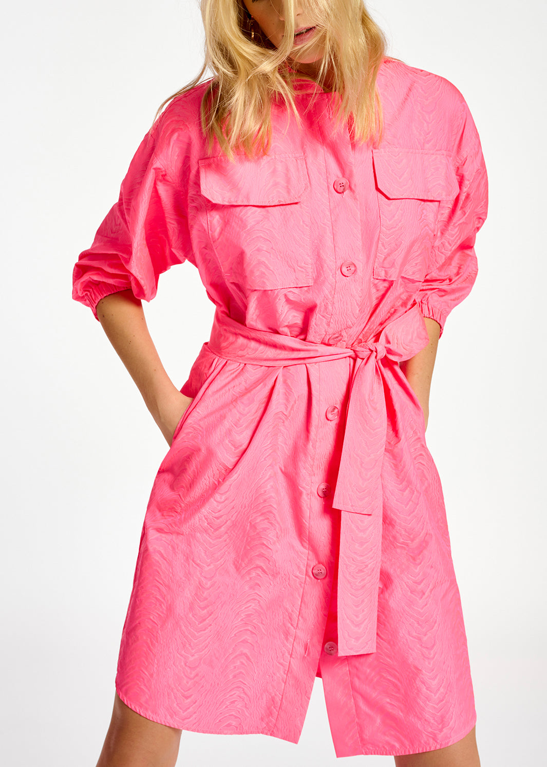 Neon pink jacquard shirt dress RE—SSENTIEL | Essentiel second hand