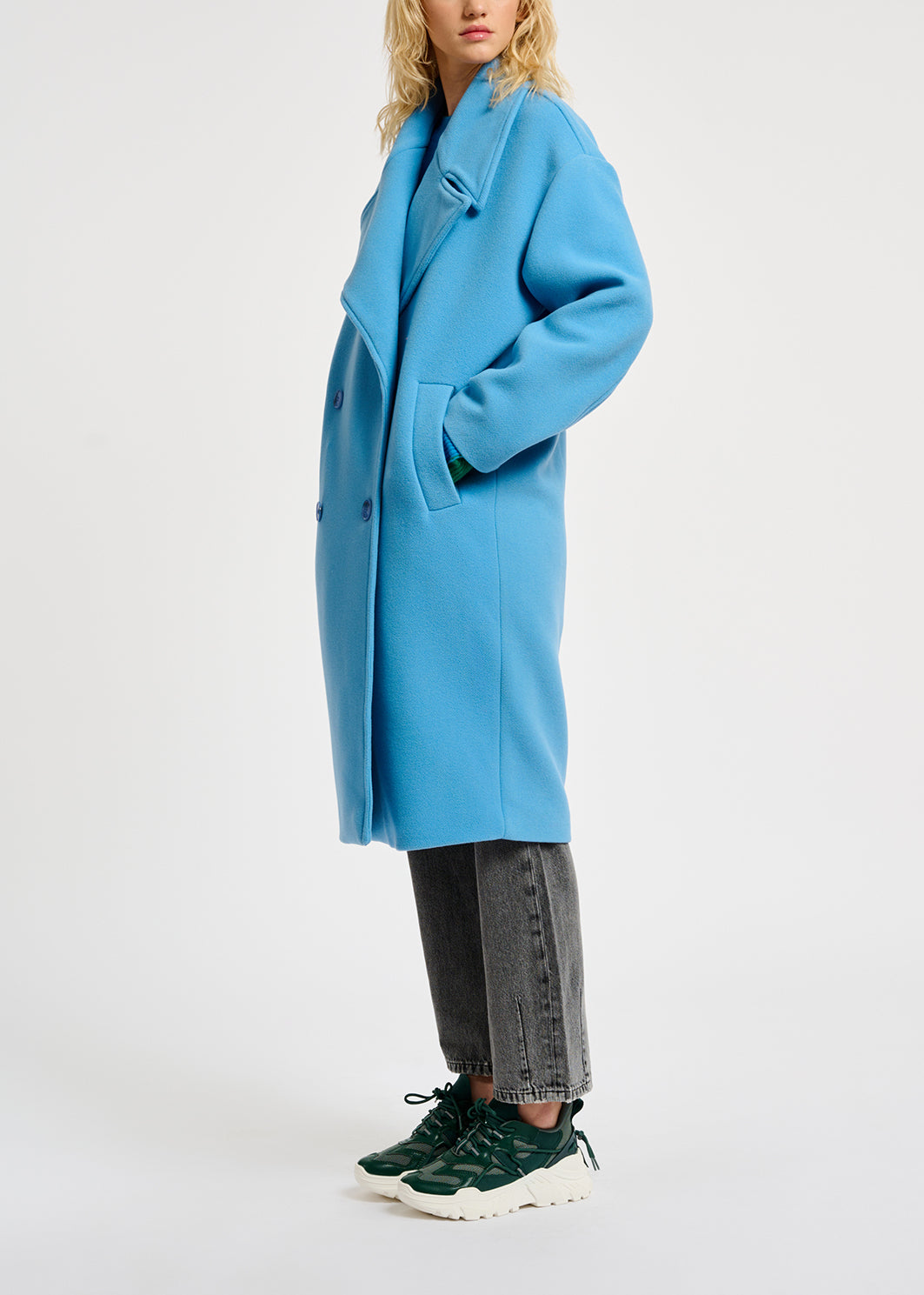 Manteau bleu à  double boutonnage en laine mélangée RE—SSENTIEL | Essentiel second hand