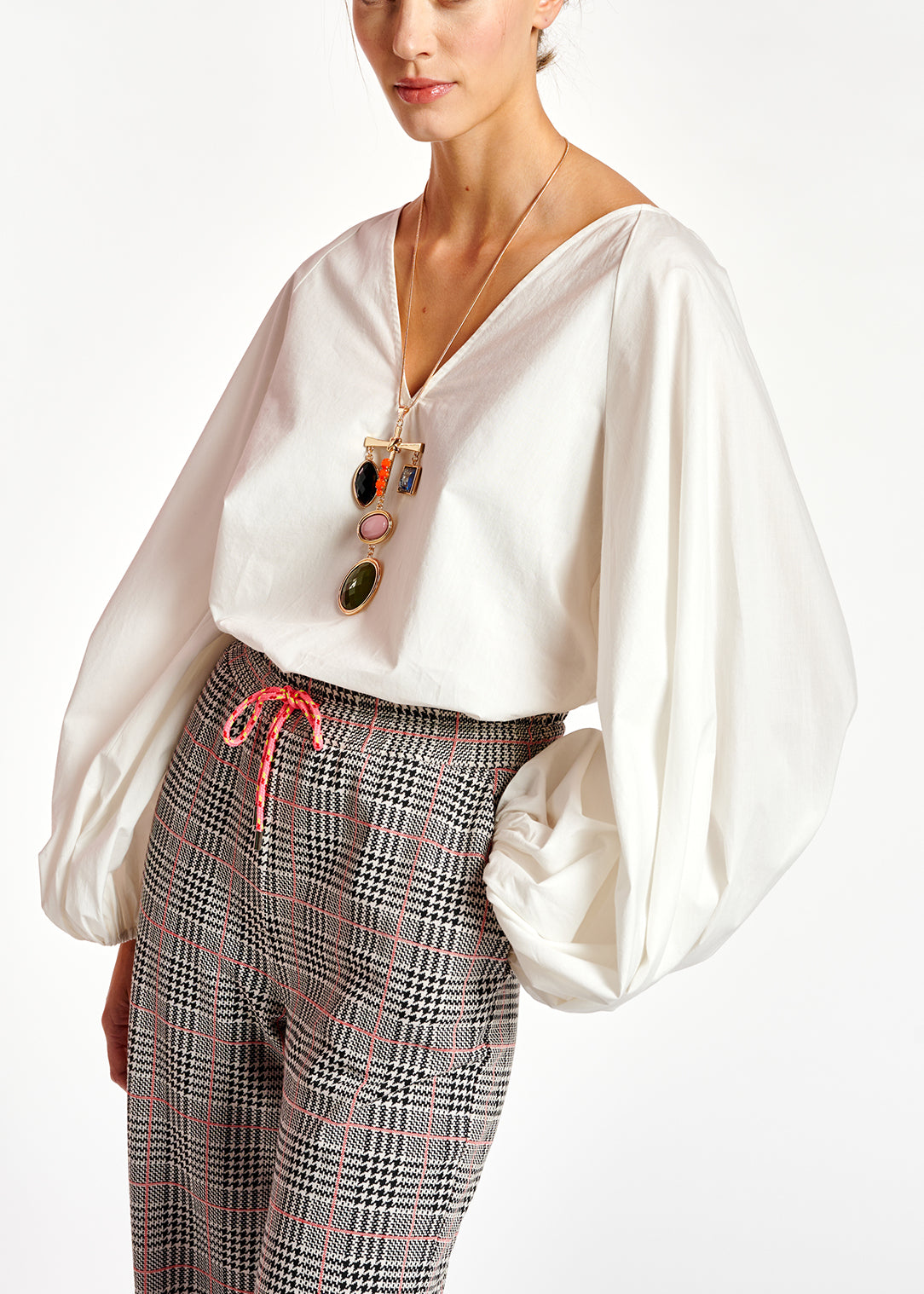 White V-neck top with puffed sleeves RE—SSENTIEL | Essentiel second hand