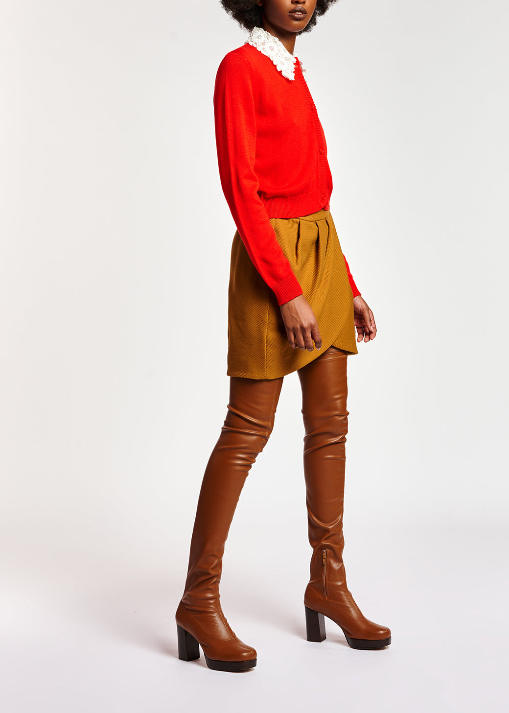 Cardigan rouge avec col en dentelle RE—SSENTIEL | Essentiel second hand