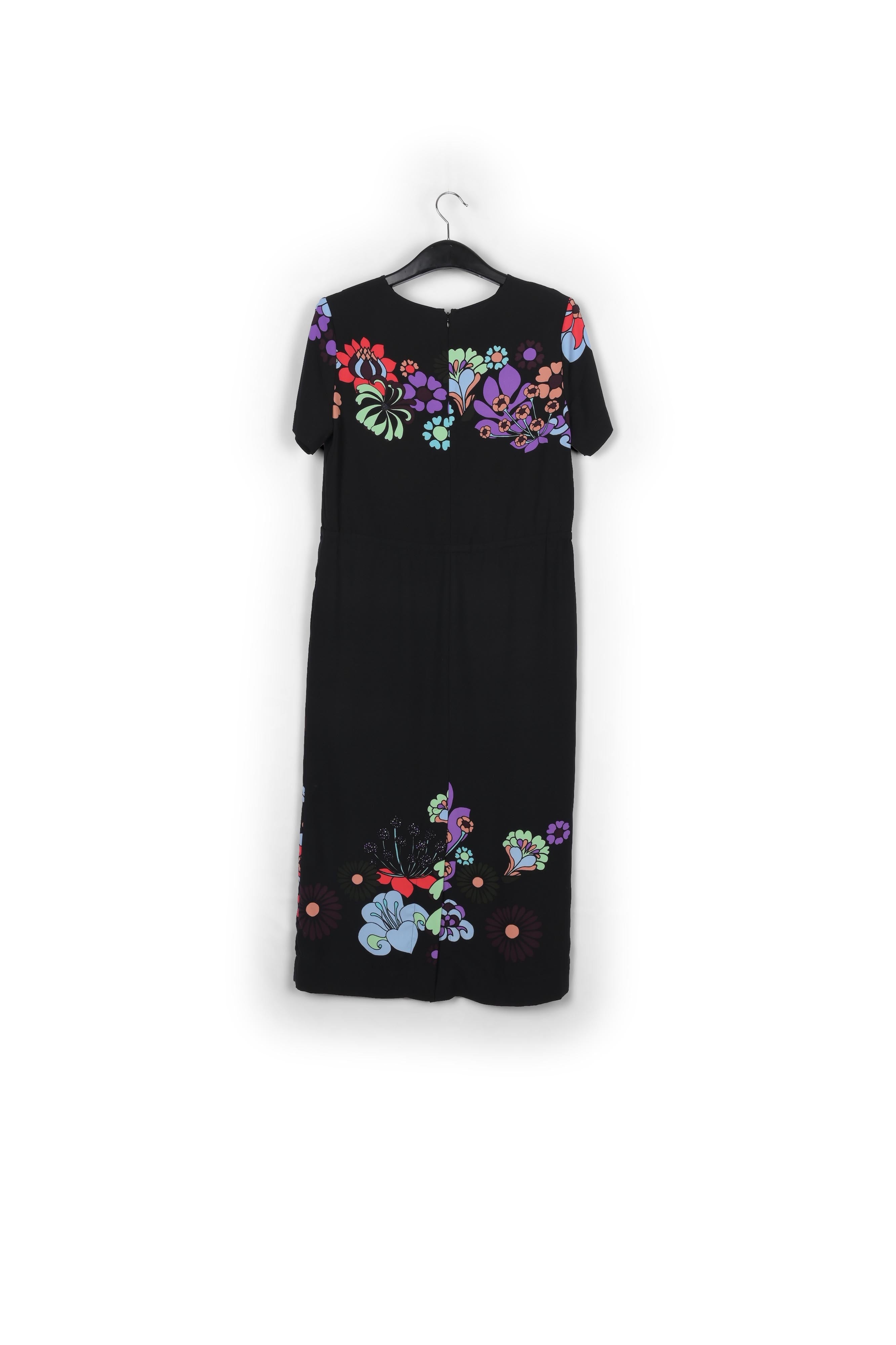 Short sleeved dress RE—SSENTIEL | Essentiel second hand