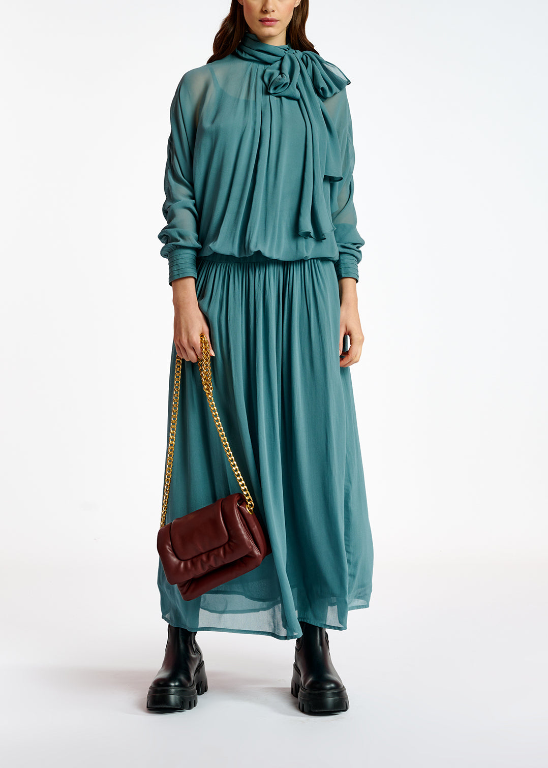 Blauwe volumineuze maxi-jurk RE—SSENTIEL | Essentiel second hand