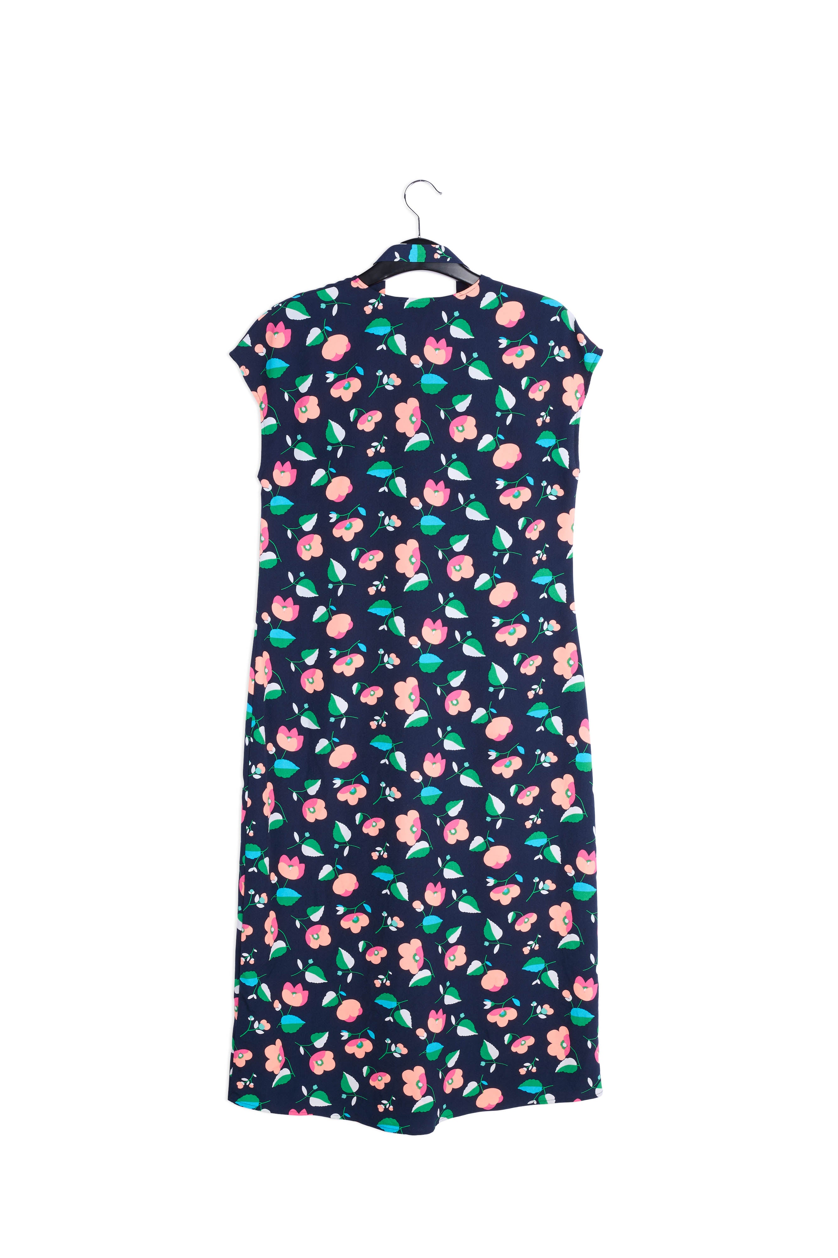 Trophee jurk RE—SSENTIEL | Essentiel second hand