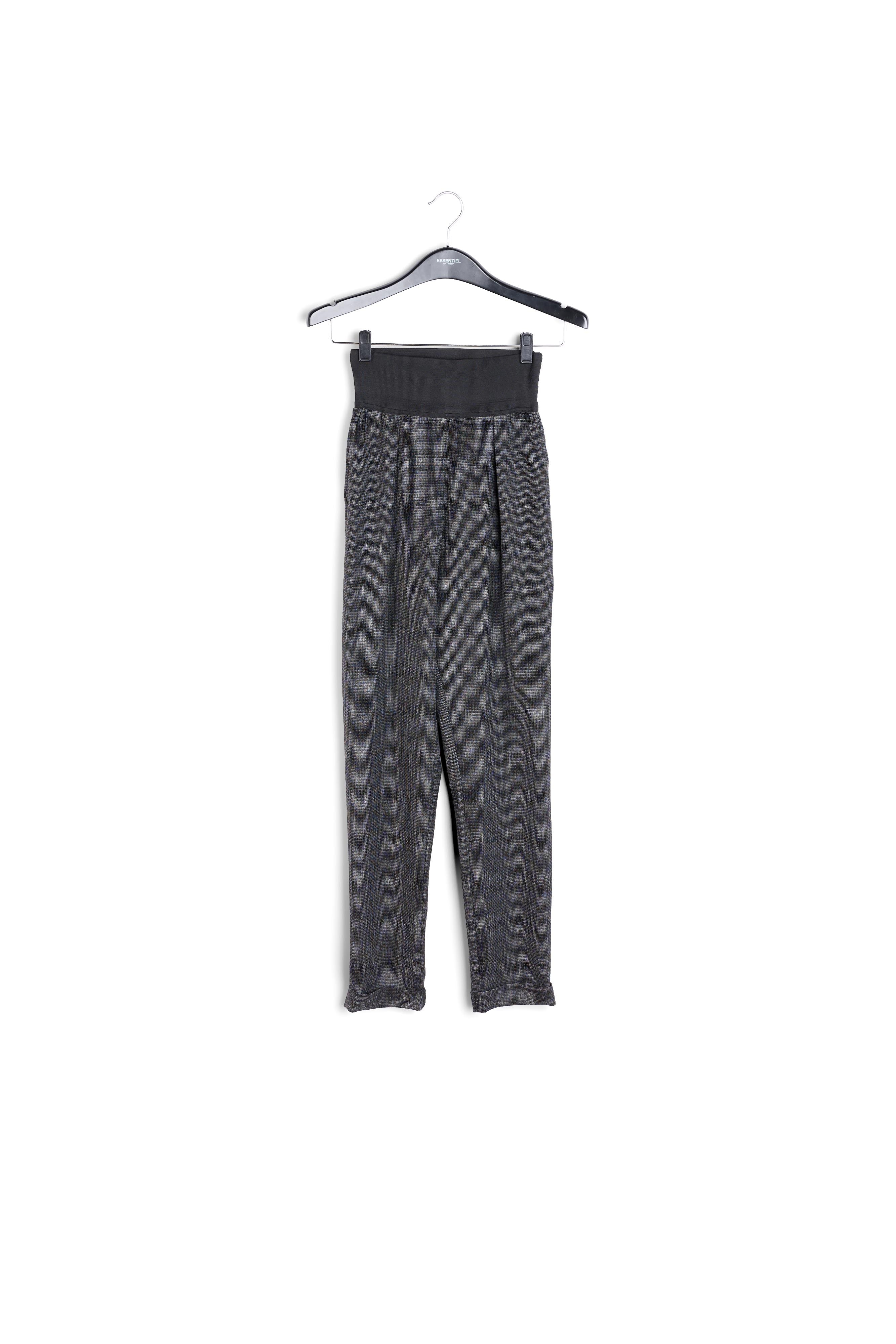 Pantalon fuselé noir et blanc à taille haute RE—SSENTIEL | Essentiel second hand