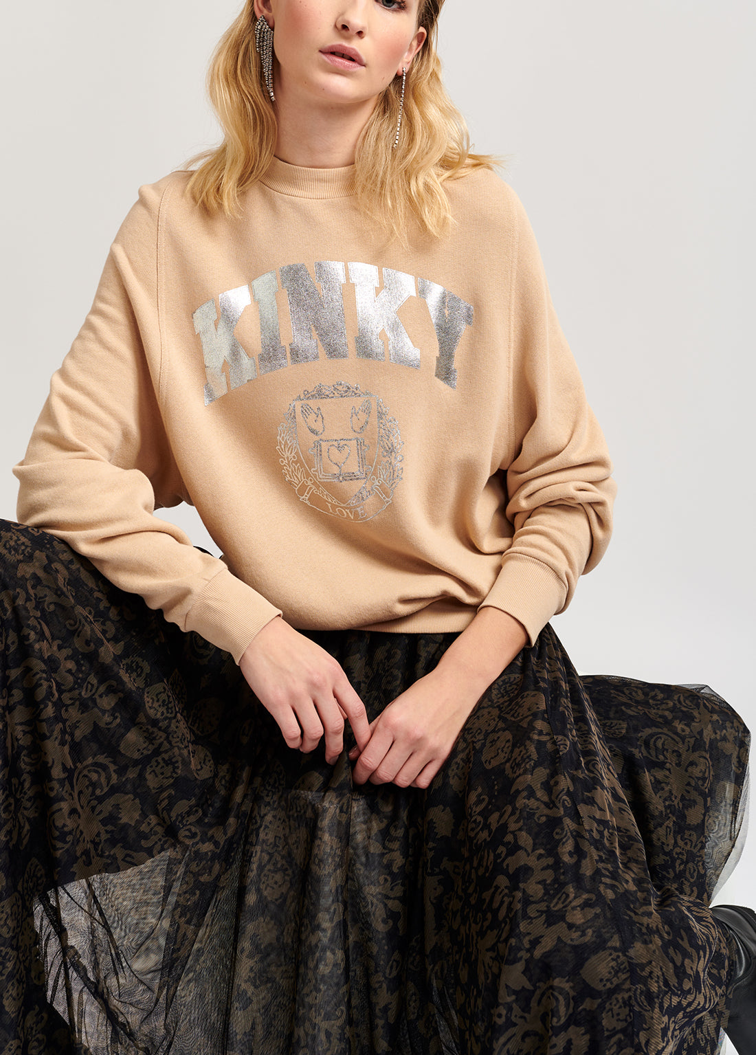 Sweatshirt blanc cassé en jersey de coton à imprimé varsity métallisé RE—SSENTIEL | Essentiel second hand