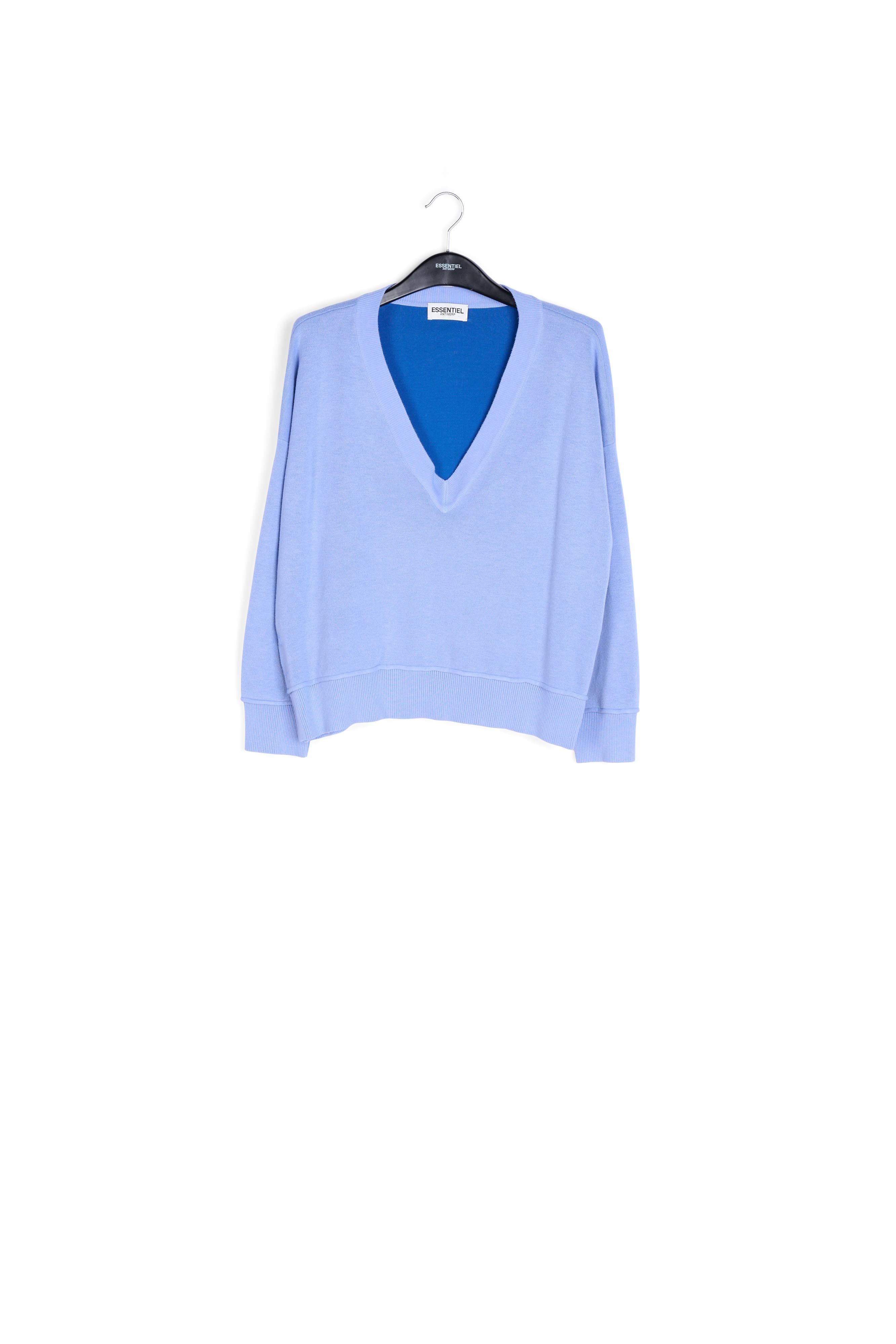 Light blue boxy V-neck sweater RE—SSENTIEL | Essentiel second hand