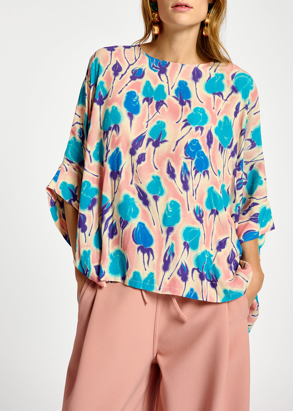 Light pink, blue and purple floral print oversized top RE—SSENTIEL | Essentiel second hand