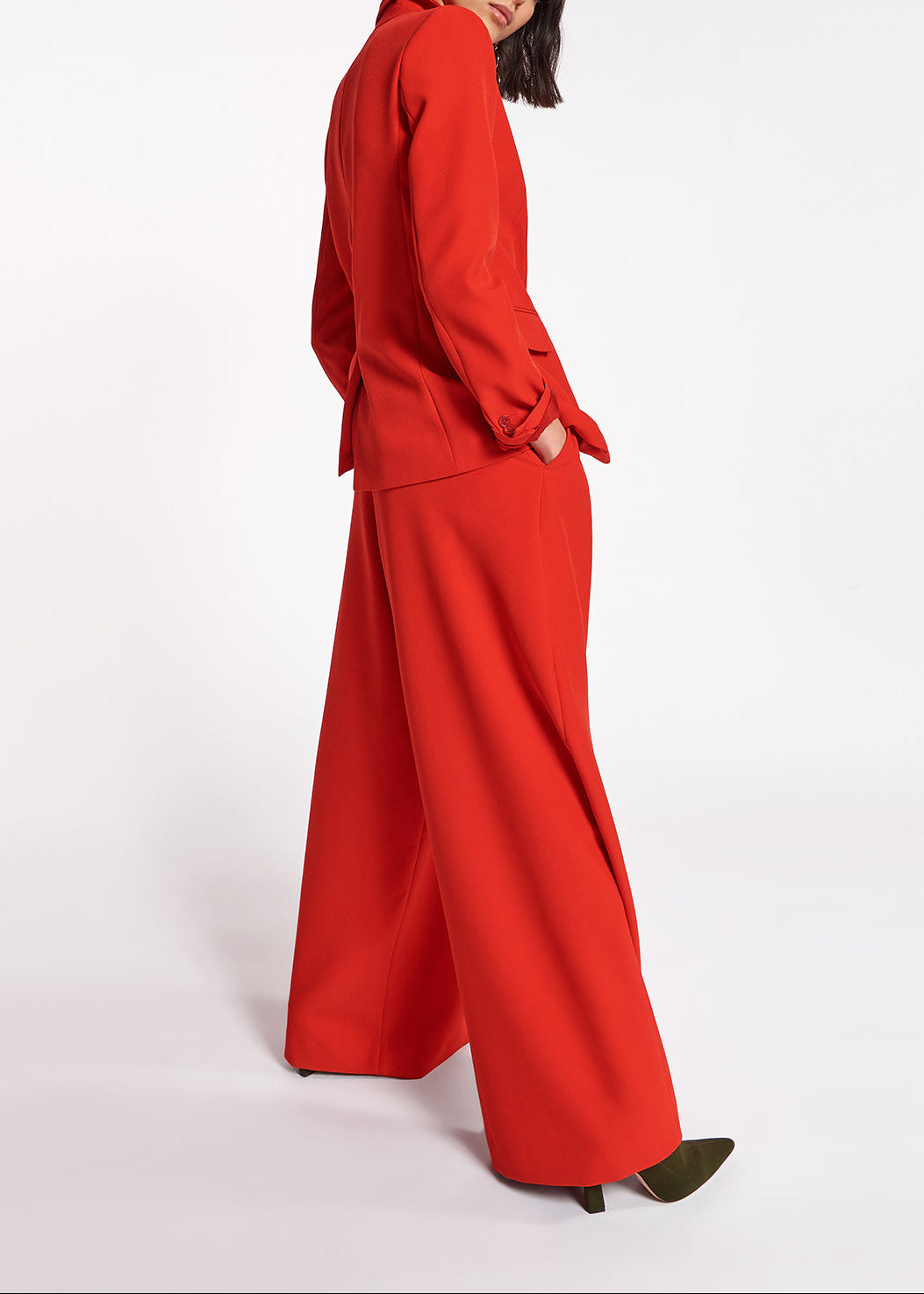 Veste rouge à  coupe ajustée RE—SSENTIEL | Essentiel second hand