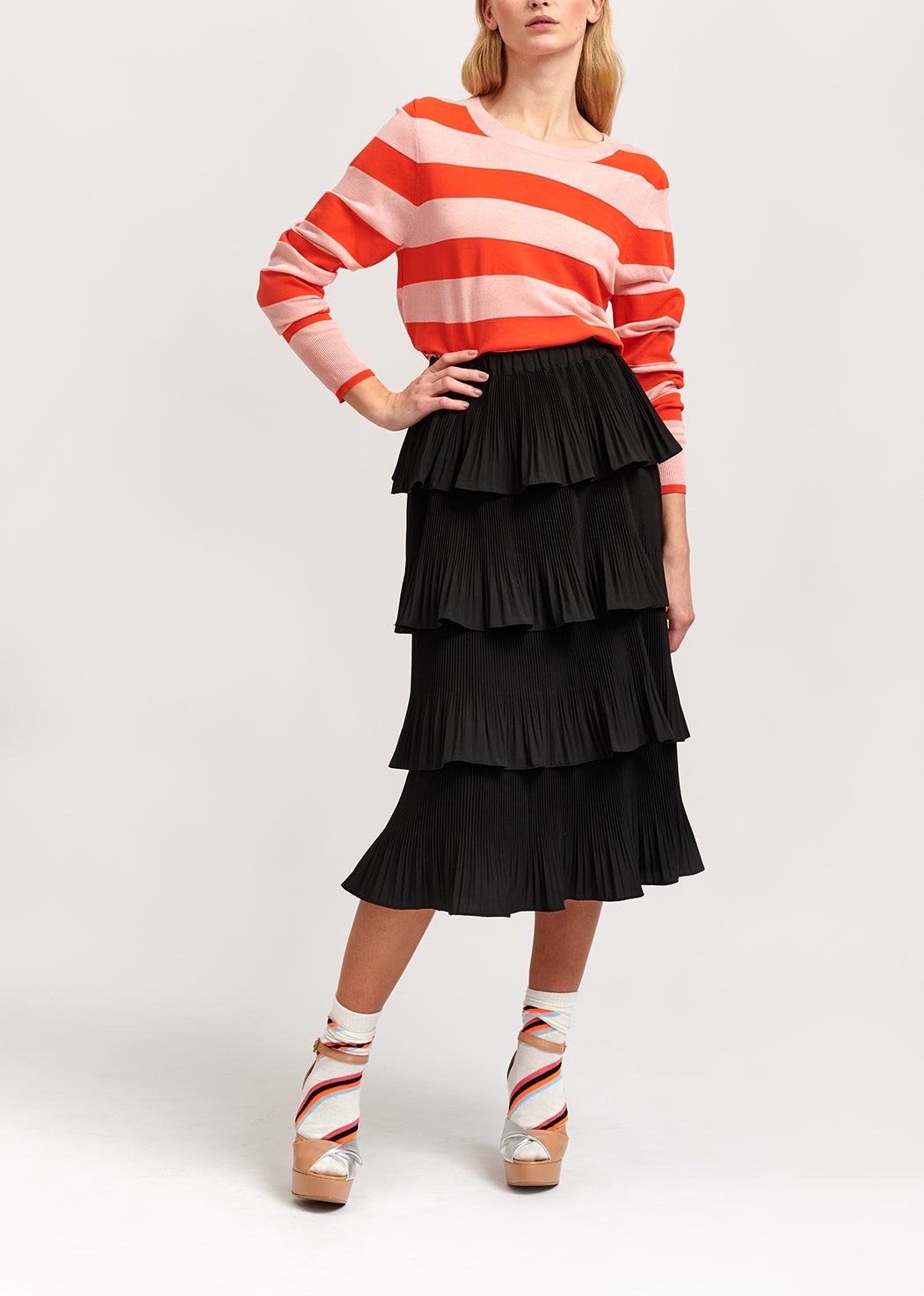 Pull à rayures rose clair et orange RE—SSENTIEL | Essentiel second hand