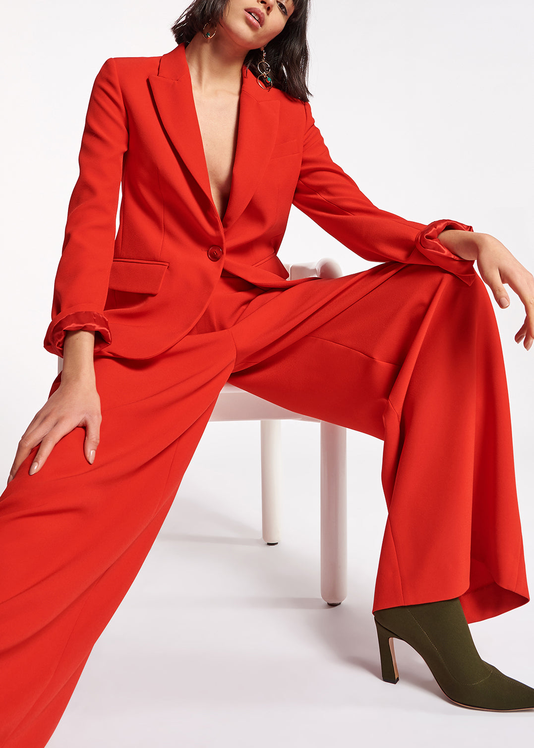 Veste rouge à coupe ajustée RE—SSENTIEL | Essentiel second hand