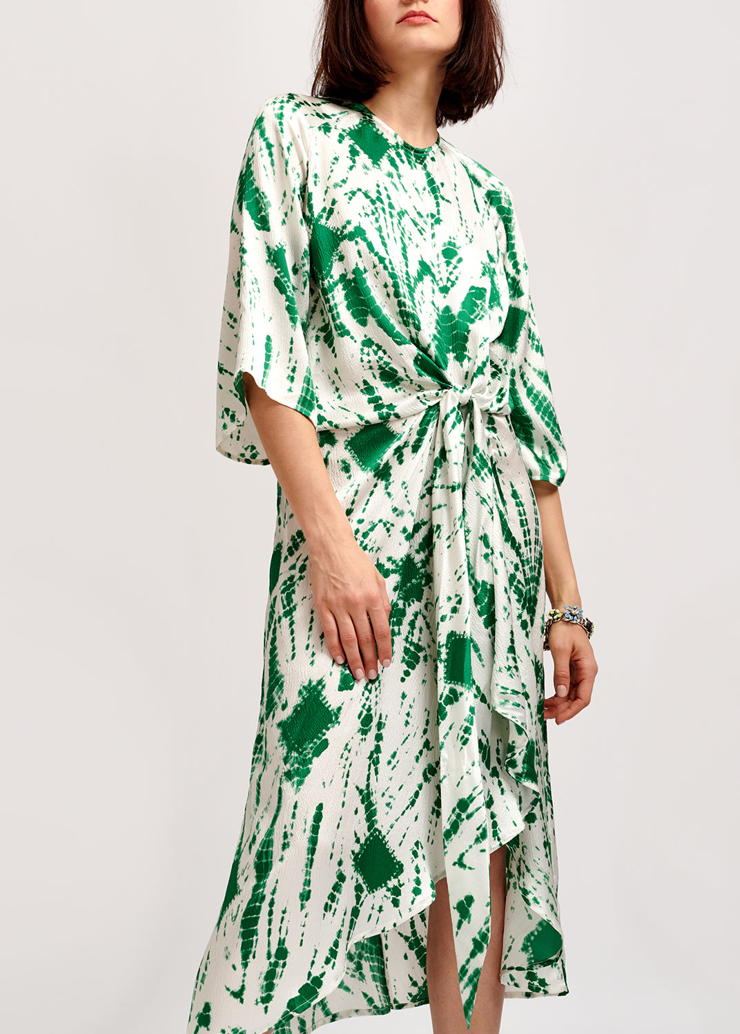 Robe midi en soie tie-dye blanc cassé et vert RE—SSENTIEL | Essentiel second hand
