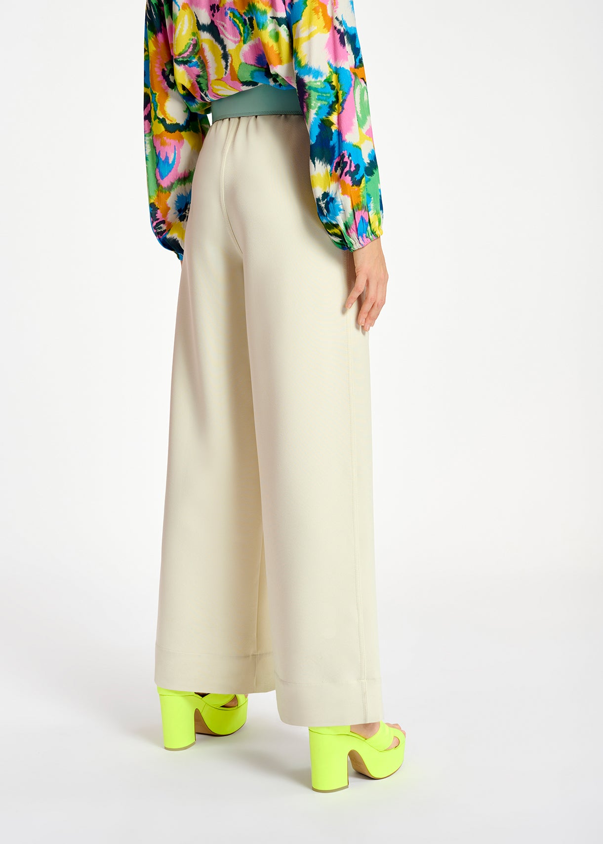 Ecru wide-leg pants RE—SSENTIEL | Essentiel second hand