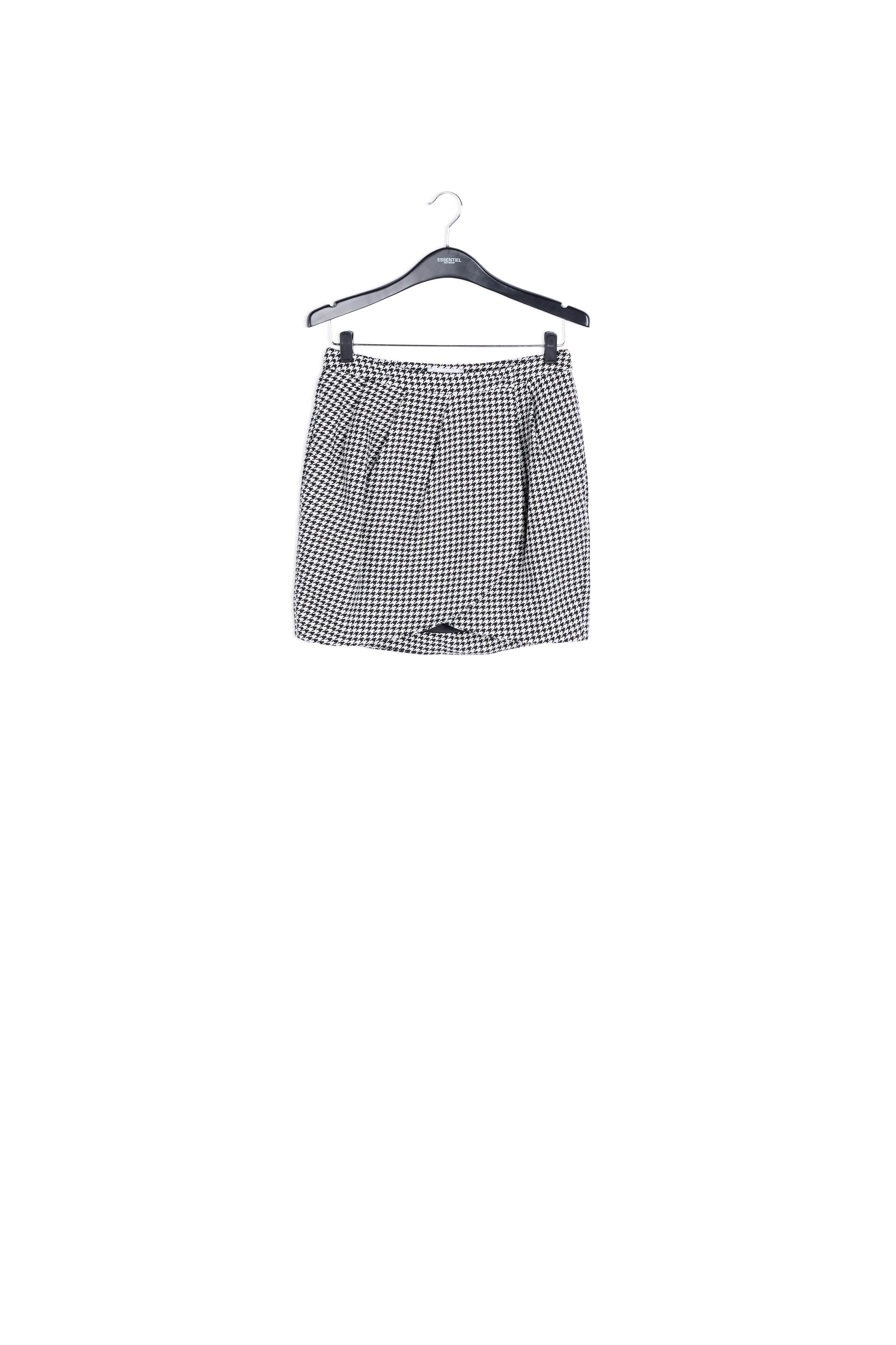 Black and white tulip mini skirt RE—SSENTIEL | Essentiel second hand