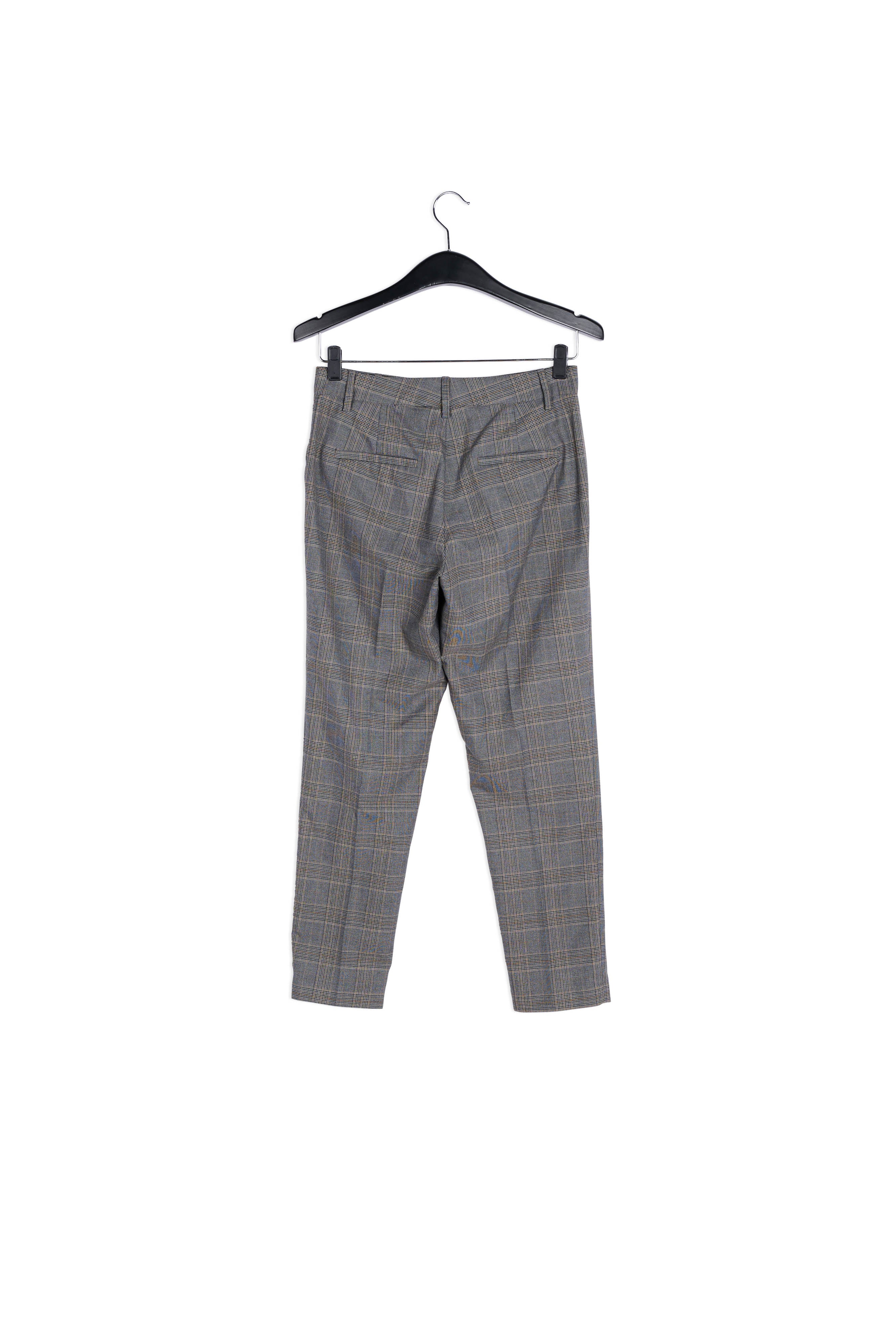 Fitted pants RE—SSENTIEL | Essentiel second hand