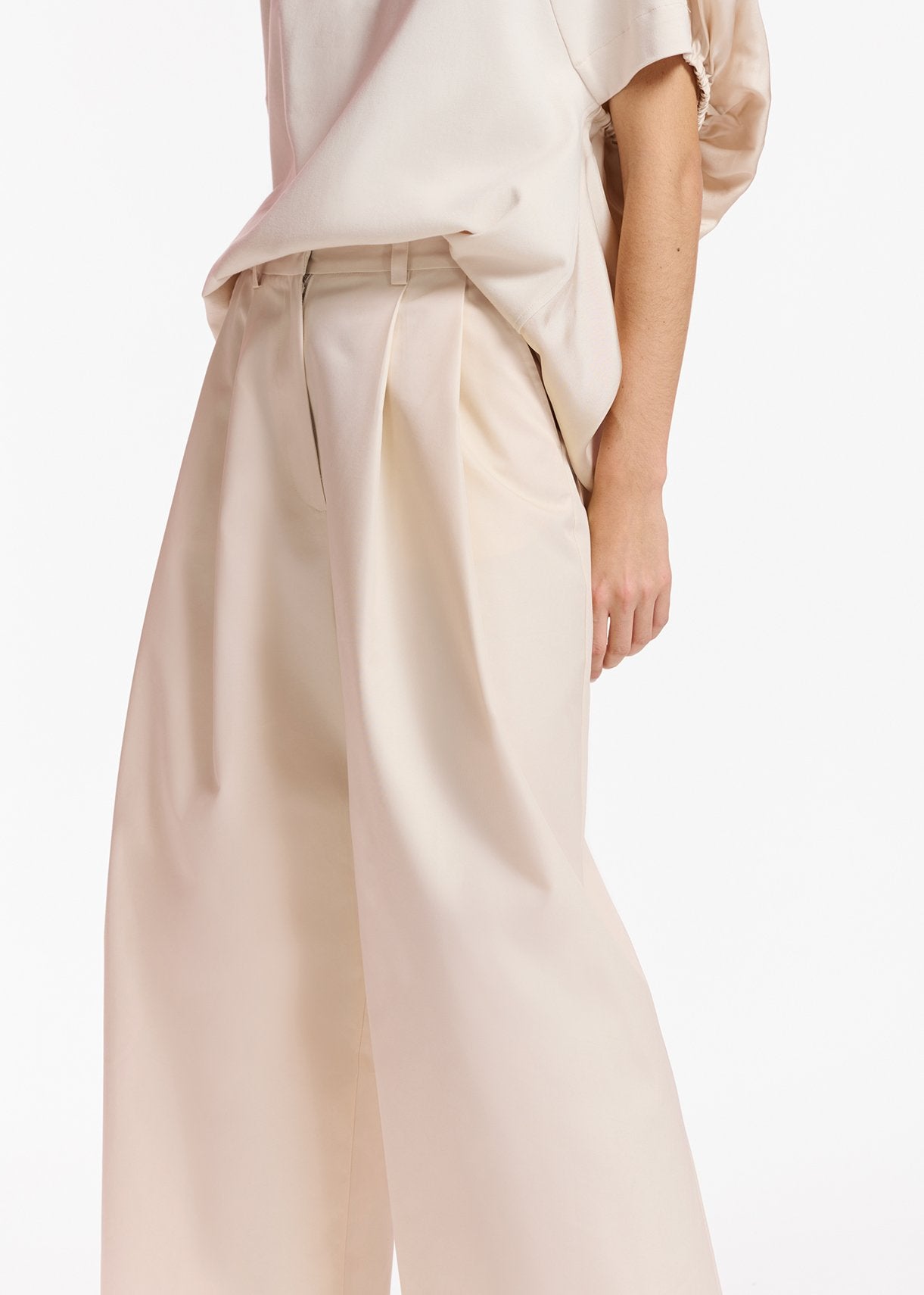 Off-white wide-leg pants RE—SSENTIEL | Essentiel second hand