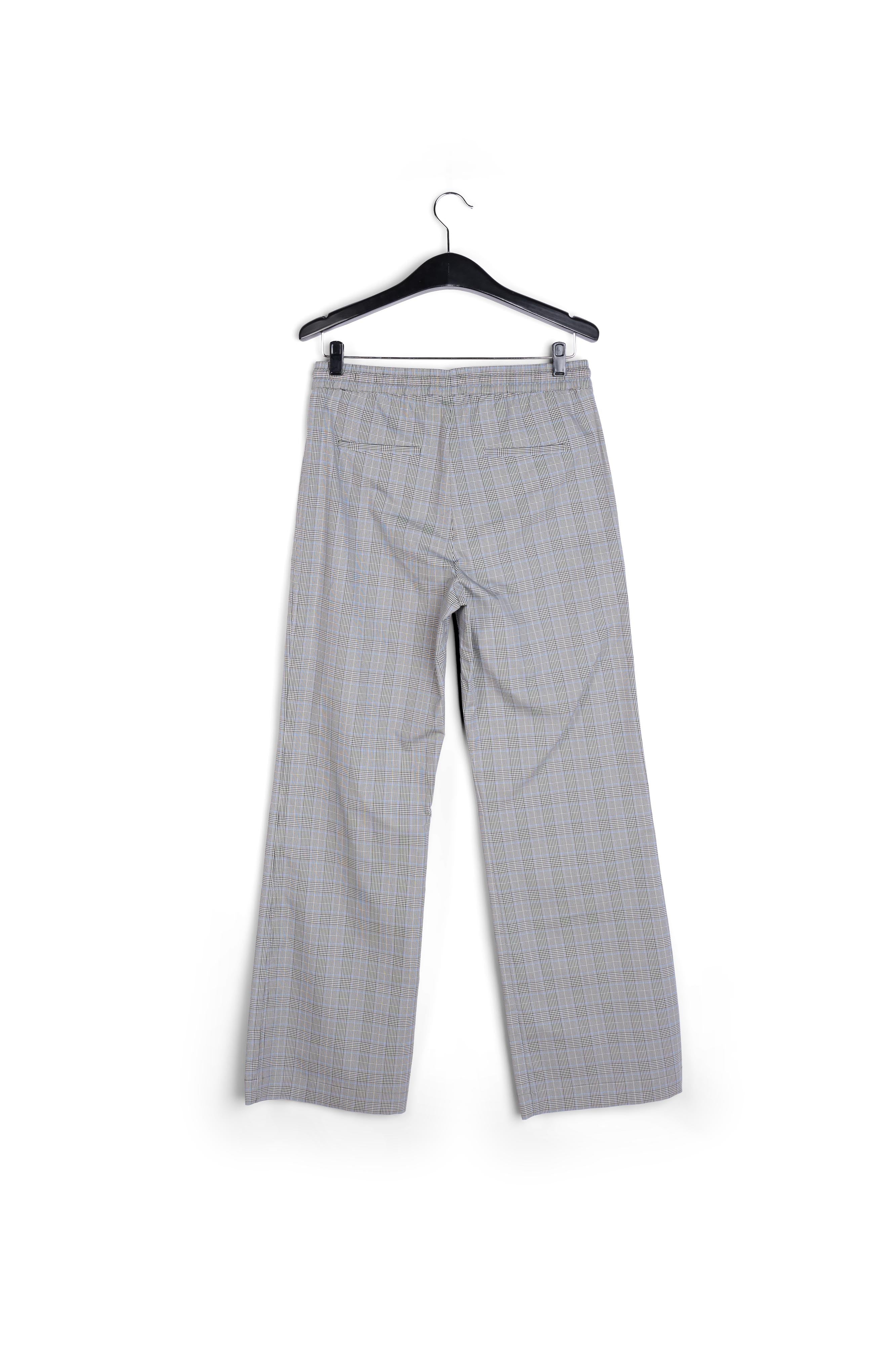 Vasari pantalons RE—SSENTIEL | Essentiel second hand
