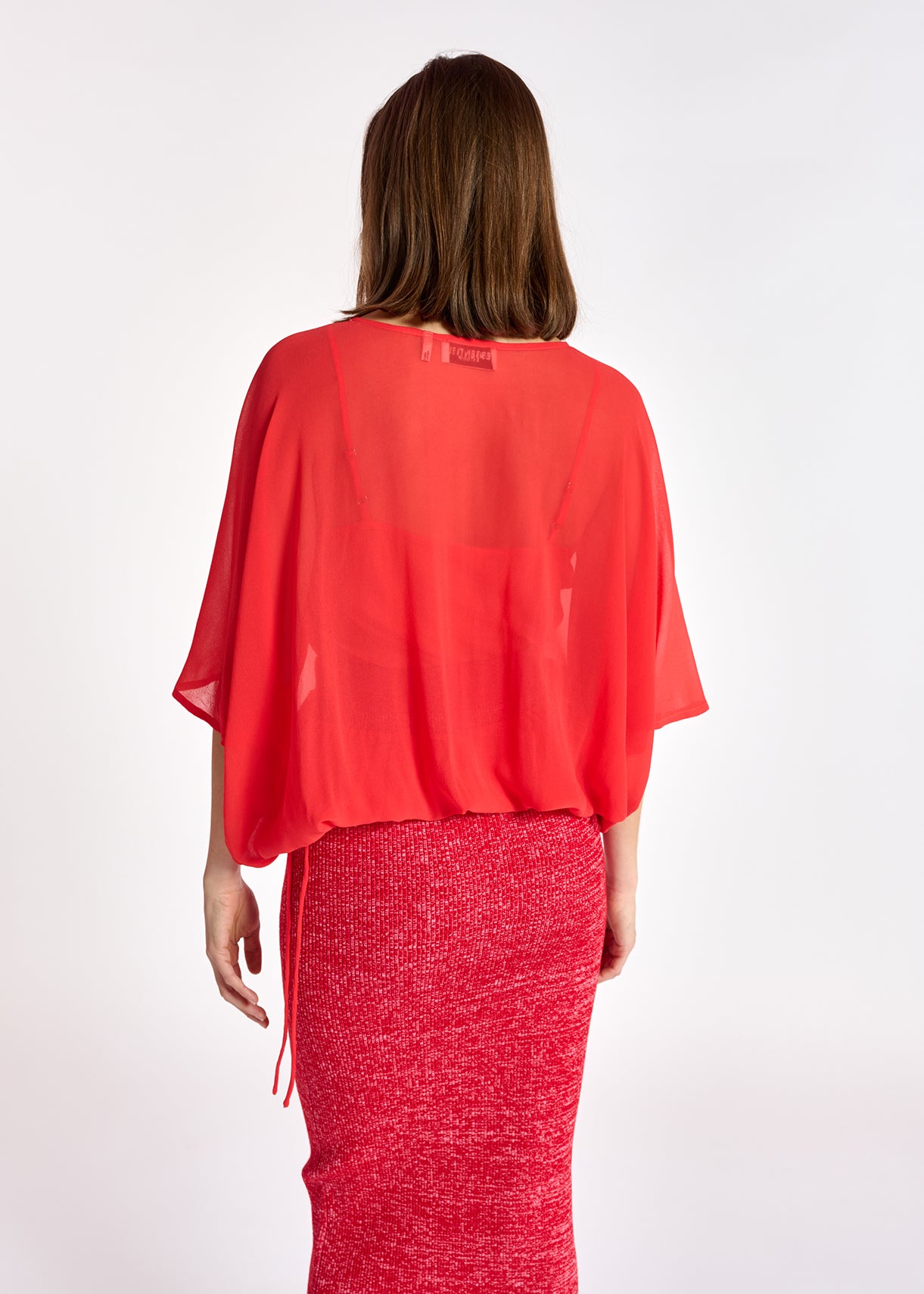 Rode doorschijnende top RE—SSENTIEL | Essentiel second hand