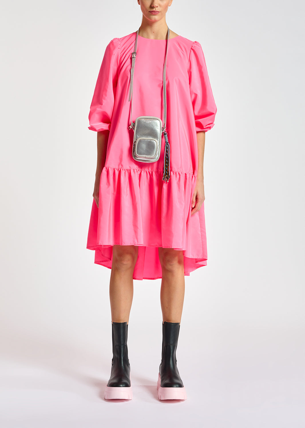 Neon pink oversized mini dress RE—SSENTIEL | Essentiel second hand