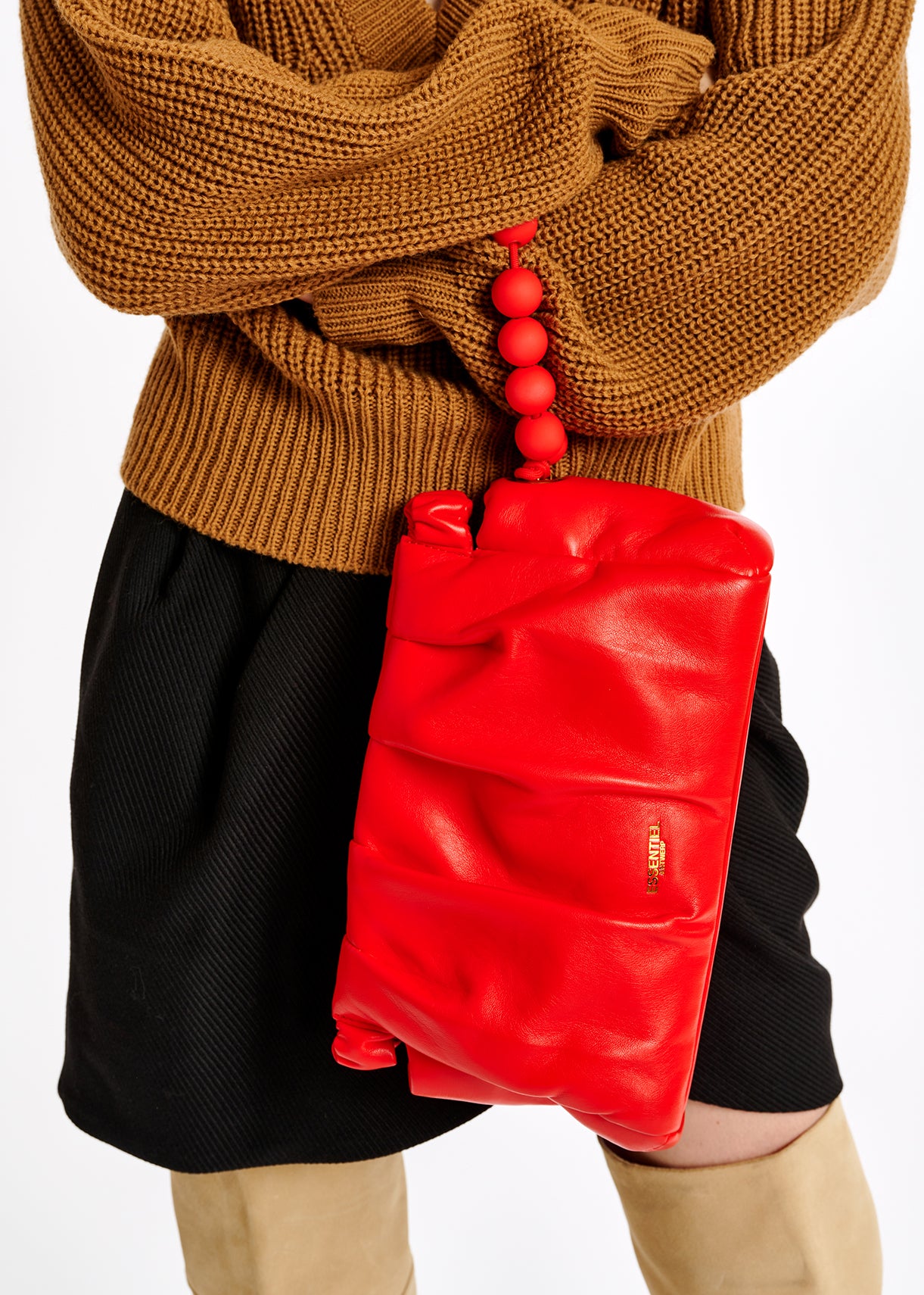 Pull camel à épaulettes RE—SSENTIEL | Essentiel second hand